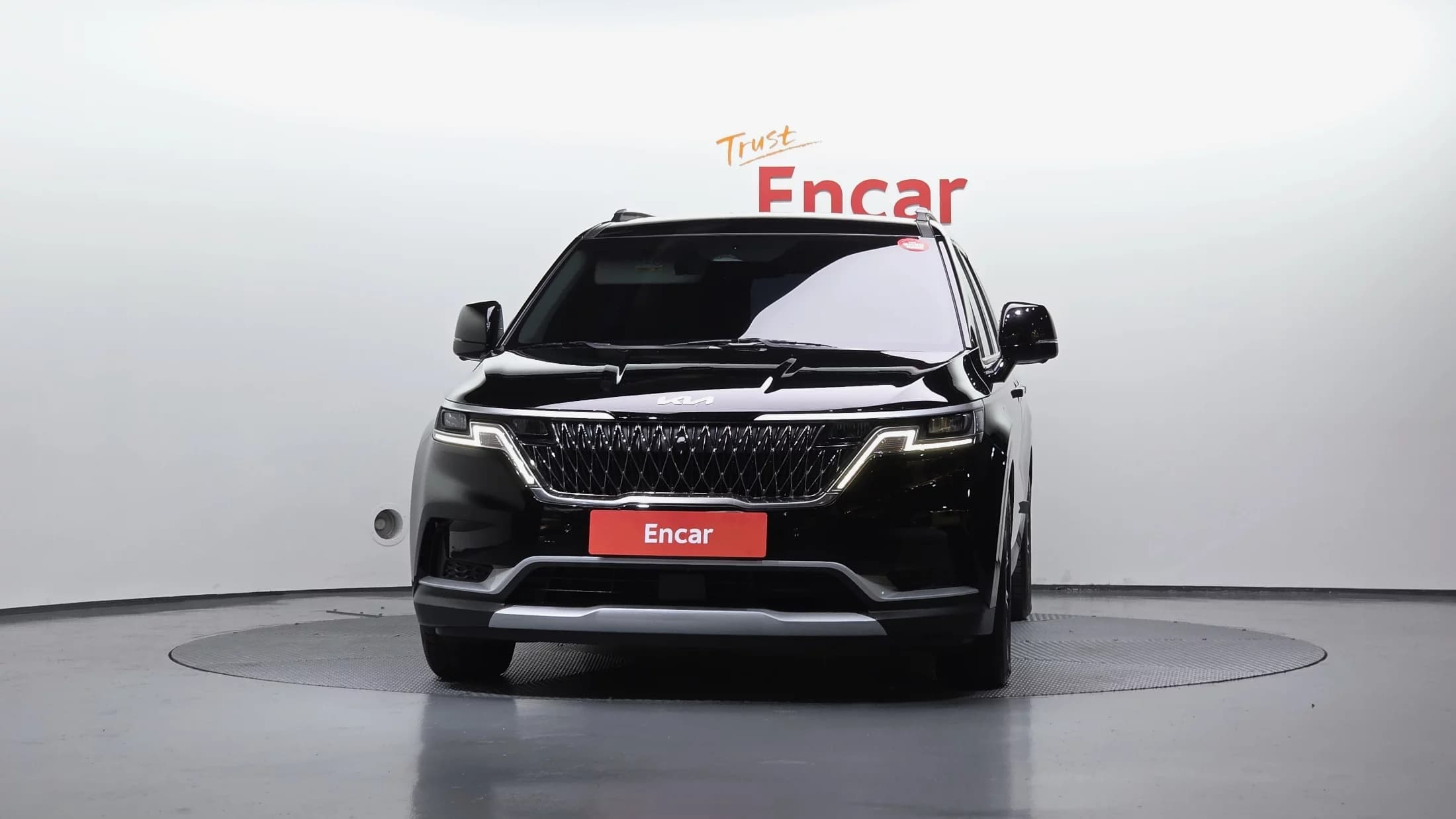 Kia Carnival 11-Seater Prestige, 2021 г. 139075 км. — фото 3