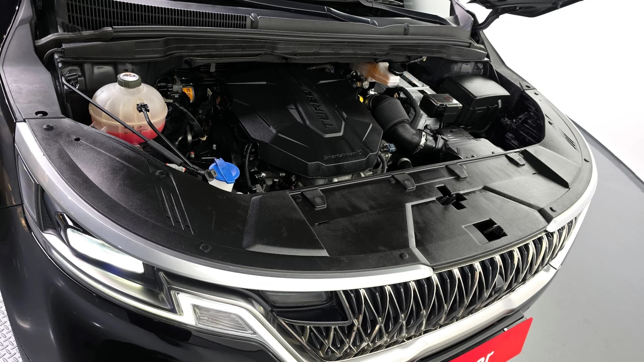Kia Carnival 11-Seater Prestige, 2021 г. 139075 км. — фото 6