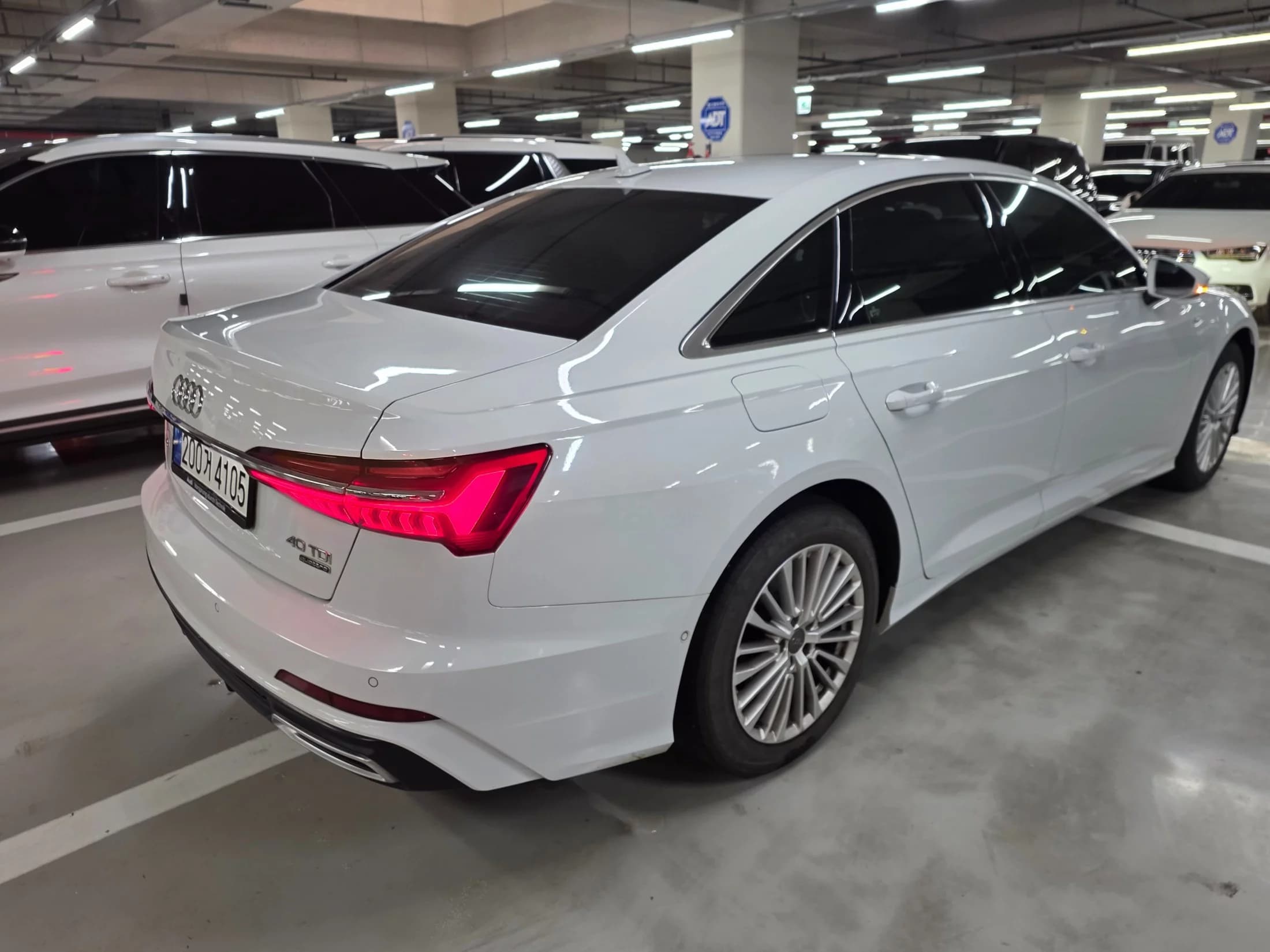 Audi A6 40 TDI Quattro Premium C7, 2021 г. 108747 км. — фото 4