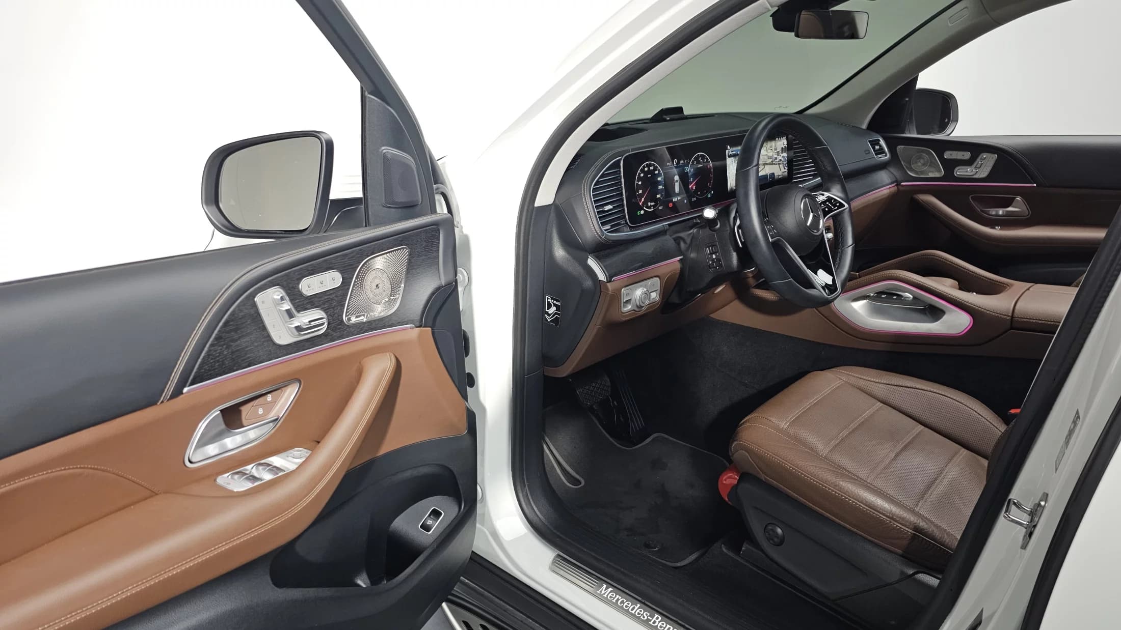Mercedes-Benz GLE-Class GLE450 4MATIC, 2025 г. 4351 км. — фото 10