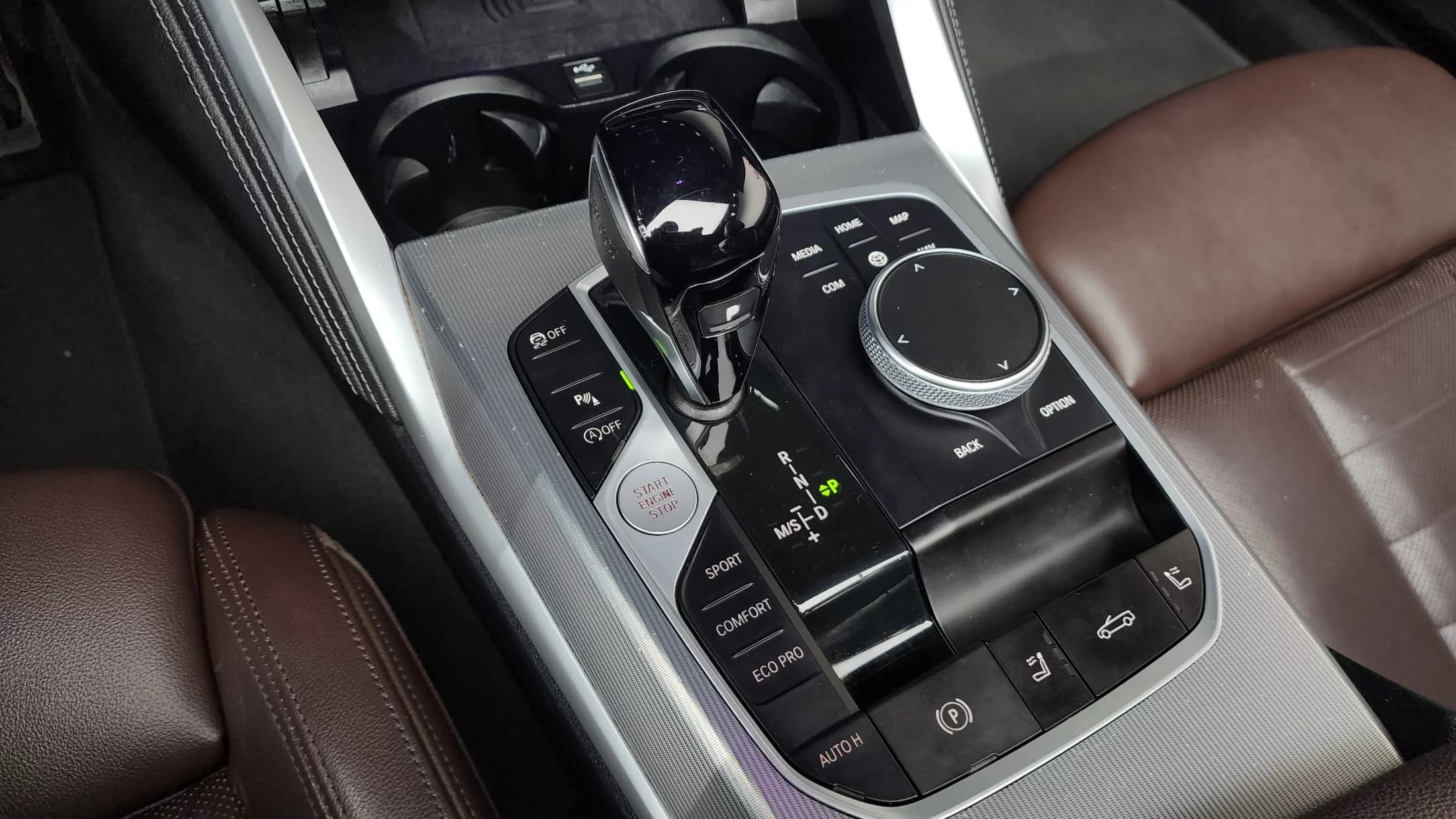 BMW 4-Series 420i M Sport Convertible, 2022 г. 87802 км. — фото 9