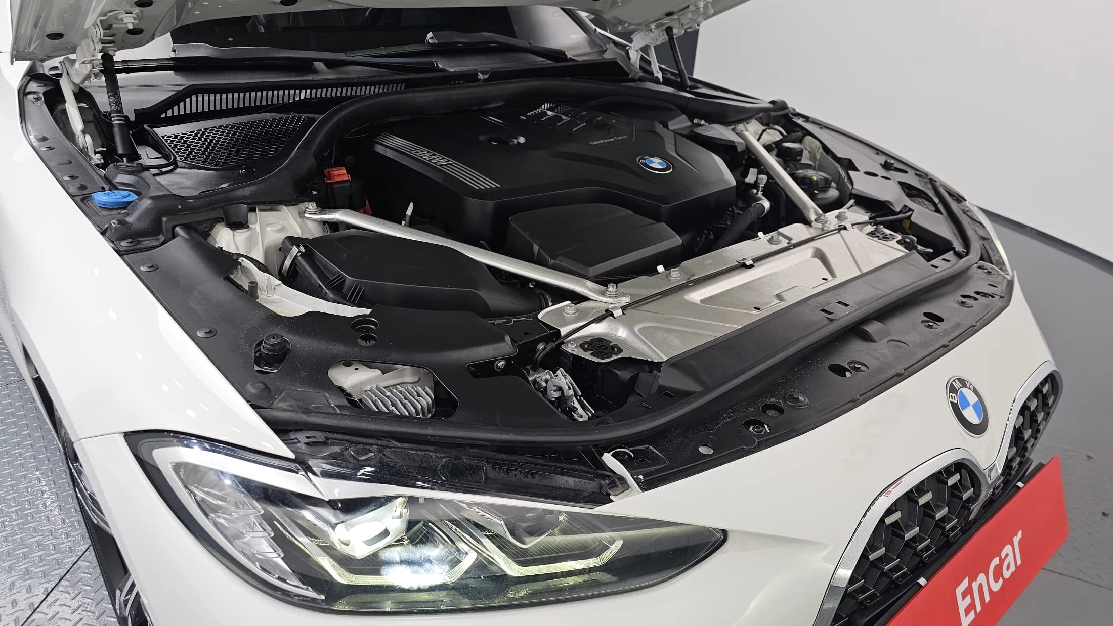 BMW 4-Series 420i M Sport Convertible, 2021 г. 107609 км. — фото 6
