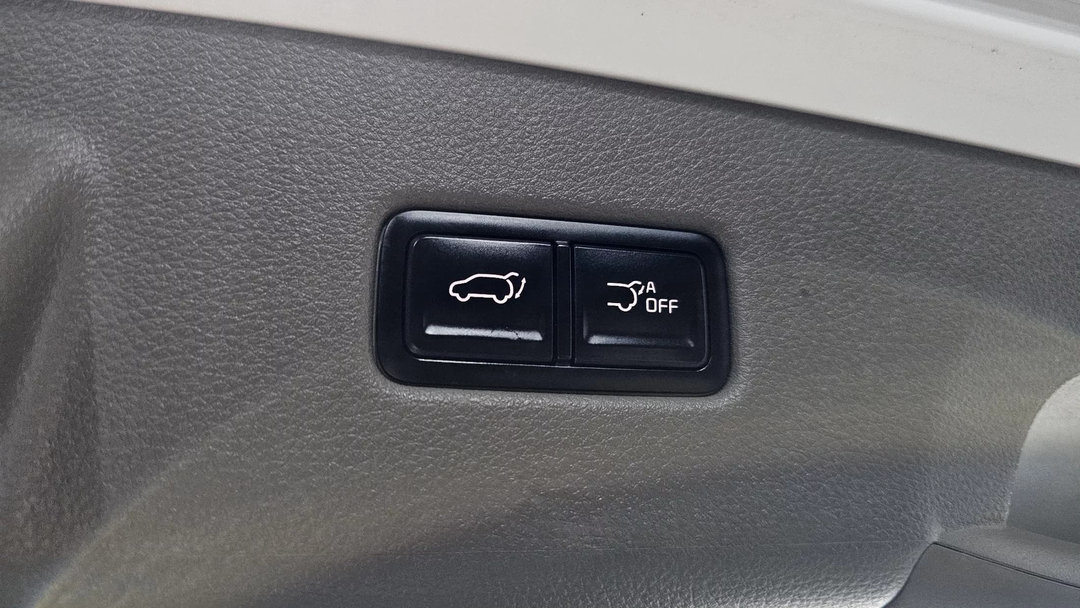 Kia Carnival 11-Seater Signature, 2021 г. 83004 км. — фото 20