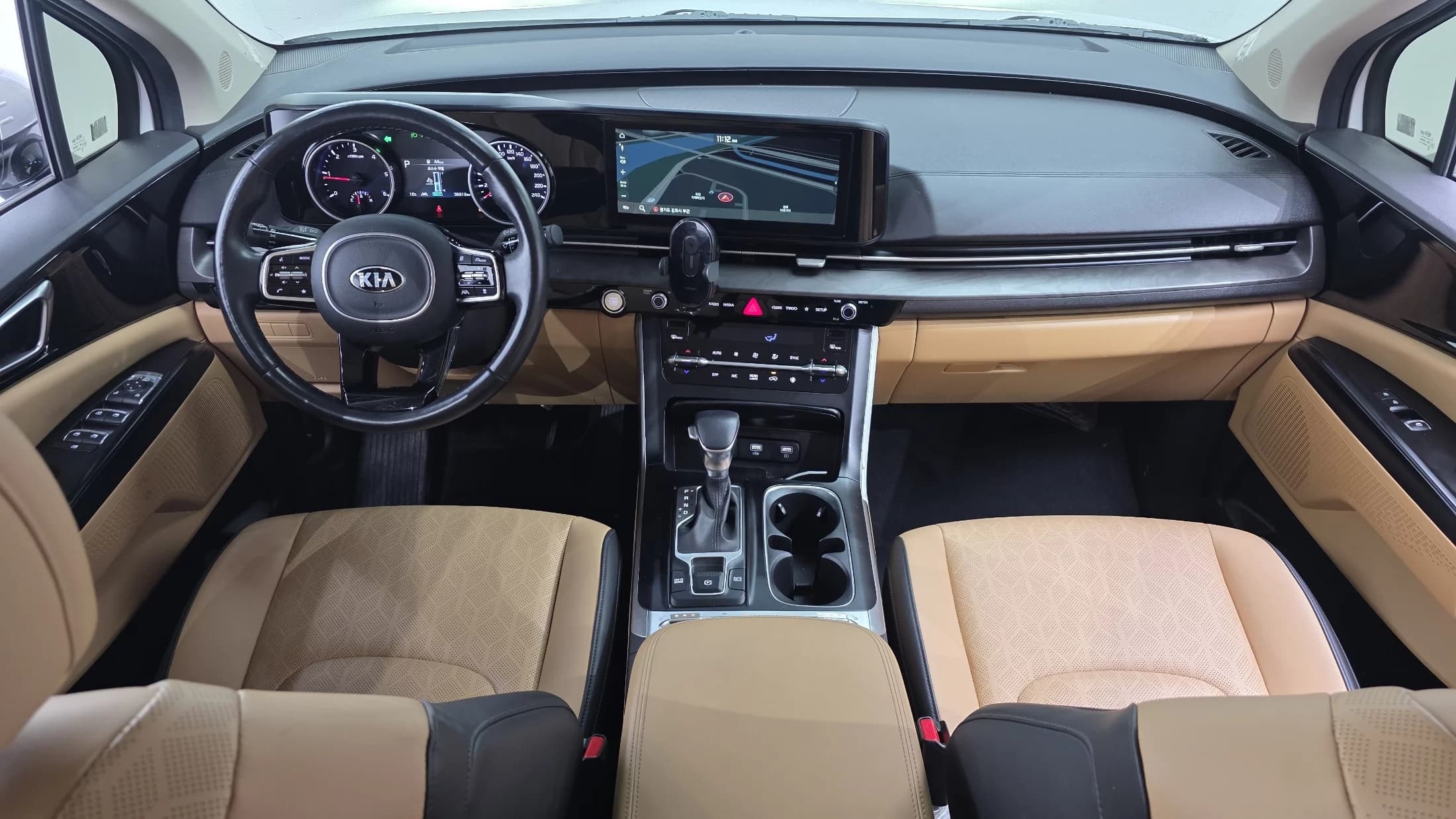 Kia Carnival 9-Seater Prestige, 2021 г. 59044 км. — фото 7