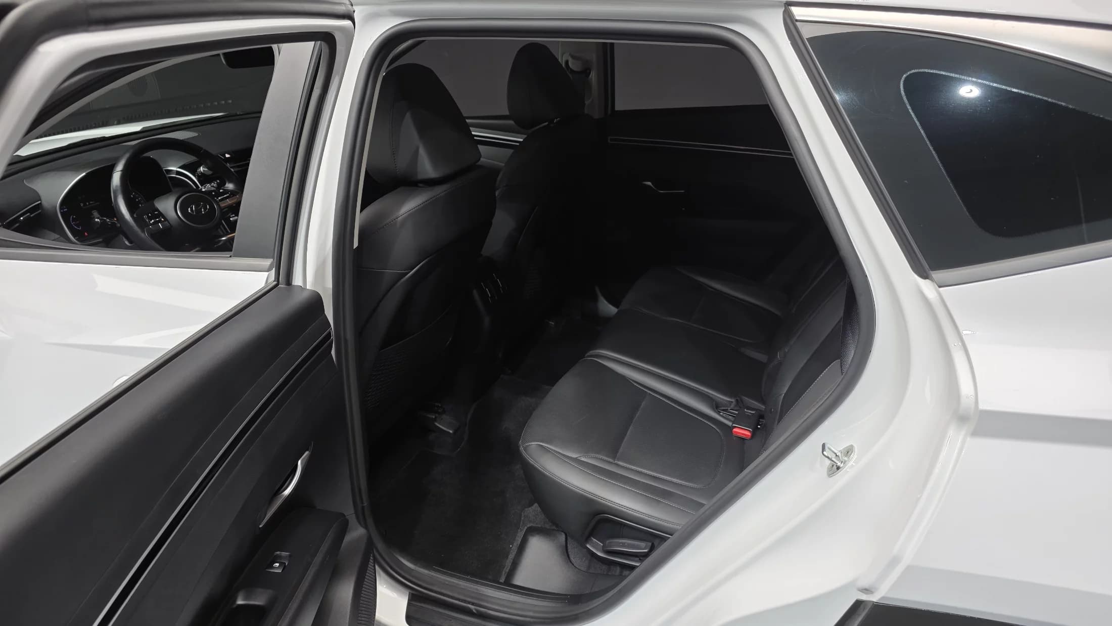 Hyundai Tucson Gasoline 1.6 Turbo 4WD Premium, 2021 г. 73216 км. — фото 11