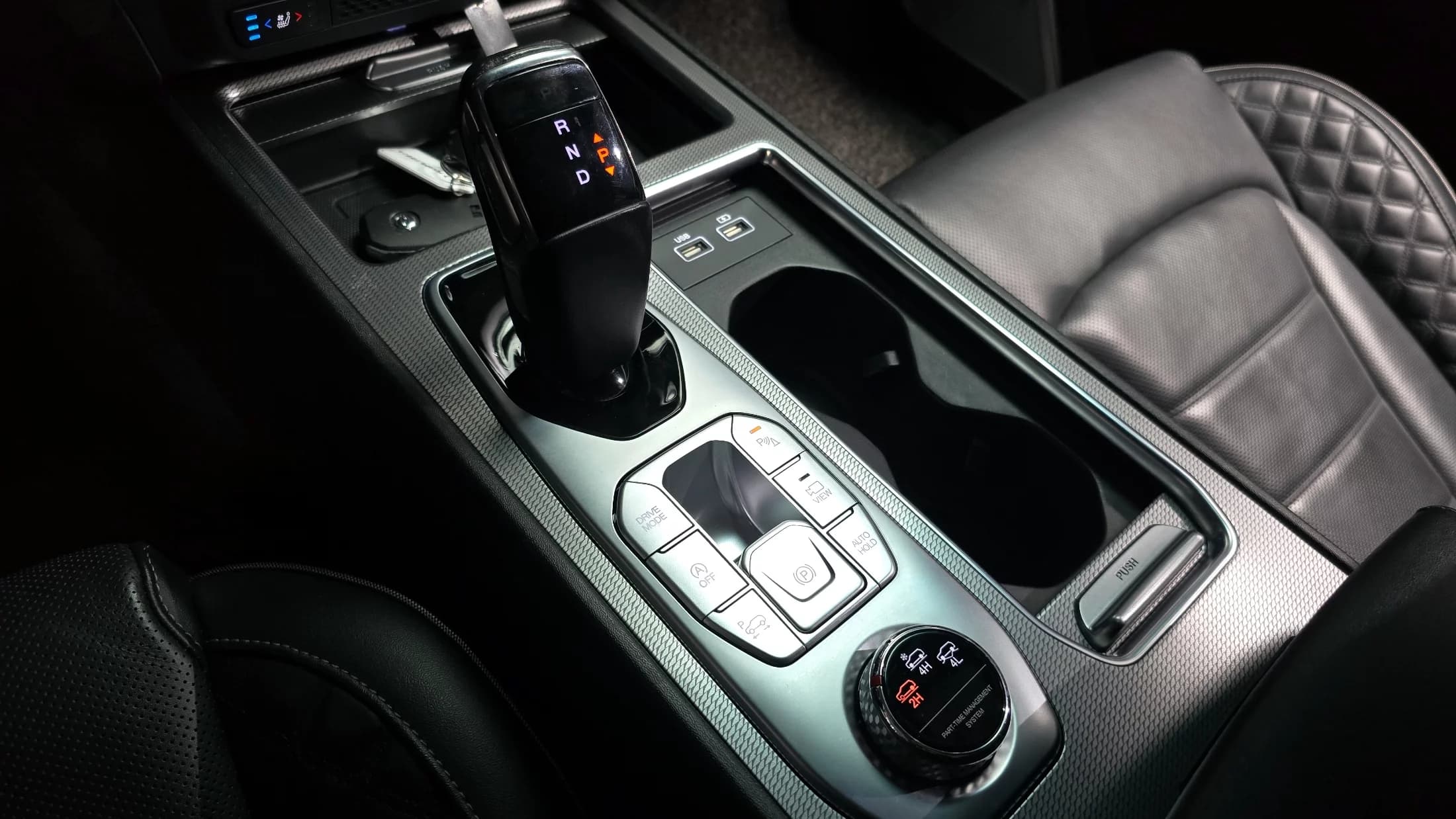 SsangYong Rexton Diesel 2.2 4WD The Black, 2021 г. 41268 км. — фото 9