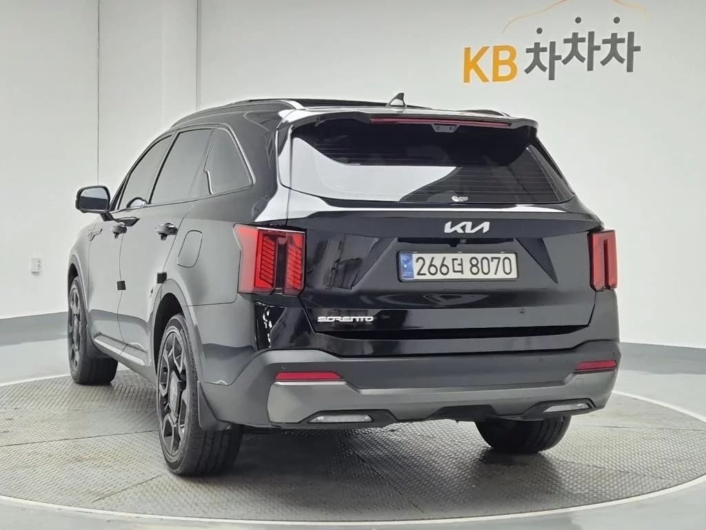 Kia Sorento Gasoline 2.5T 2WD Gravity, 2024 г. 21156 км. — фото 2