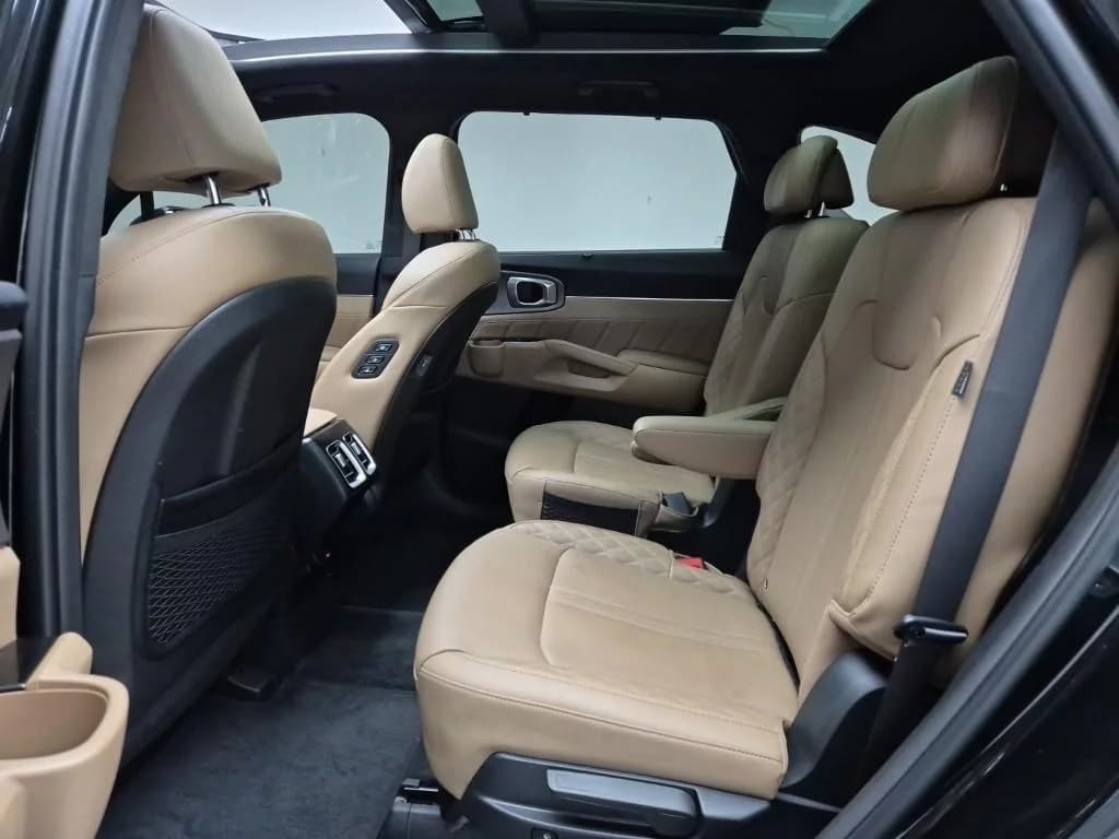 Kia Sorento Gasoline 2.5T 2WD Gravity, 2024 г. 21156 км. — фото 11