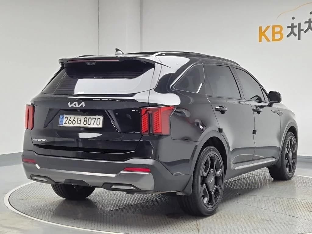 Kia Sorento Gasoline 2.5T 2WD Gravity, 2024 г. 21156 км. — фото 4