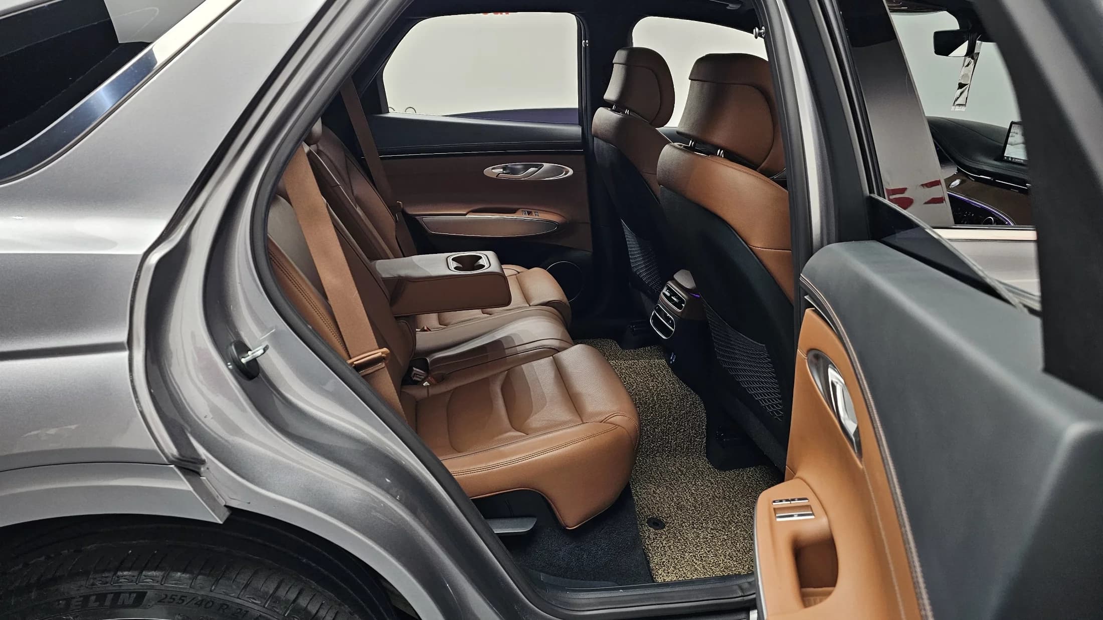 Genesis GV70 2.2 Diesel AWD, 2021 г. 64260 км. — фото 12