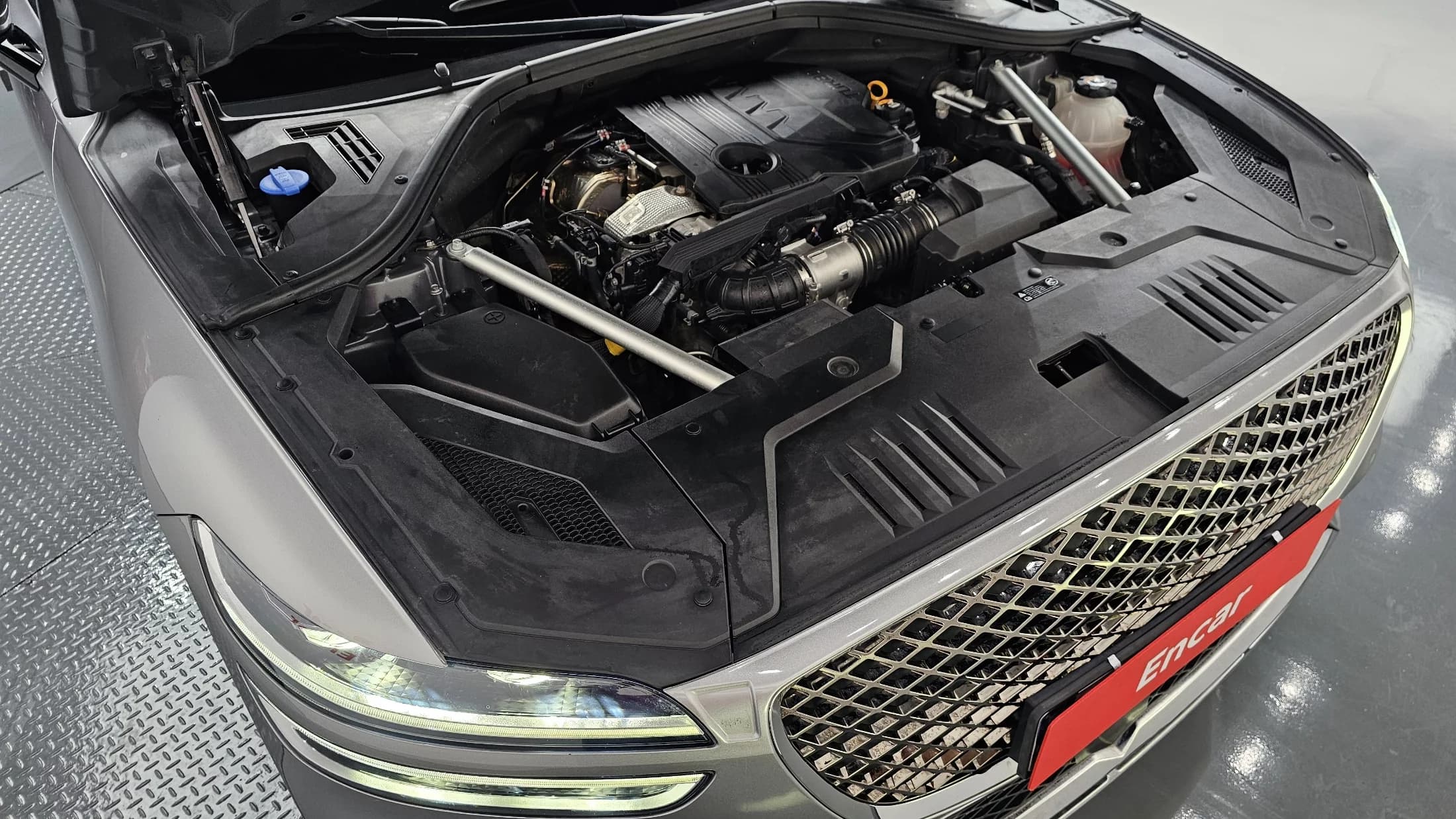 Genesis GV70 2.2 Diesel AWD, 2021 г. 64260 км. — фото 6