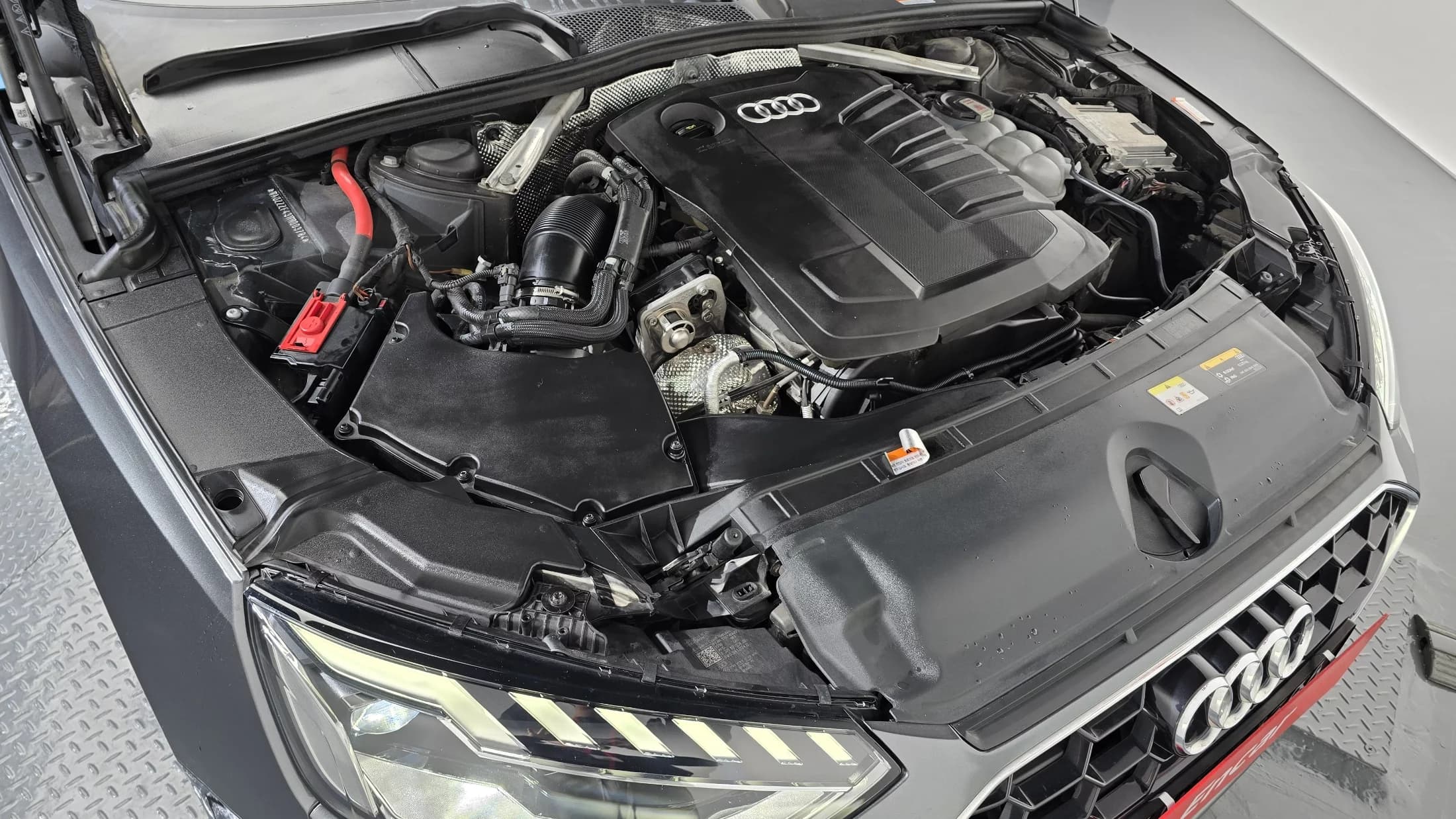 Audi A4 35 TDI Premium, 2022 г. 64572 км. — фото 6