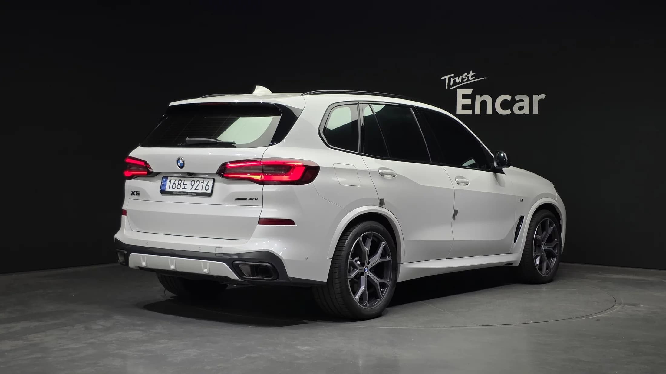 BMW X5 xDrive 40i M Sport, 2023 г. 15438 км. — фото 2