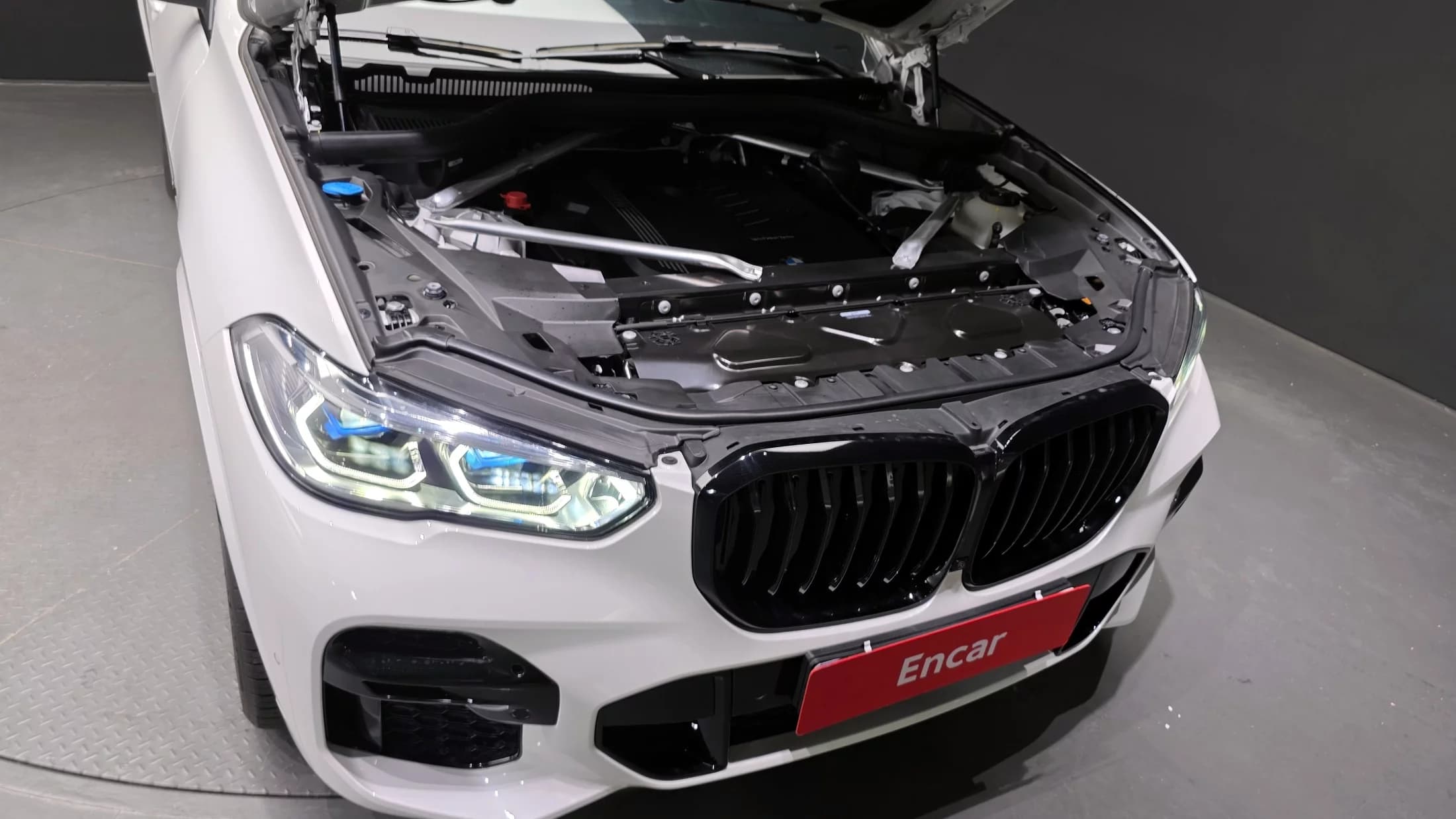 BMW X5 xDrive 40i M Sport, 2023 г. 15438 км. — фото 6