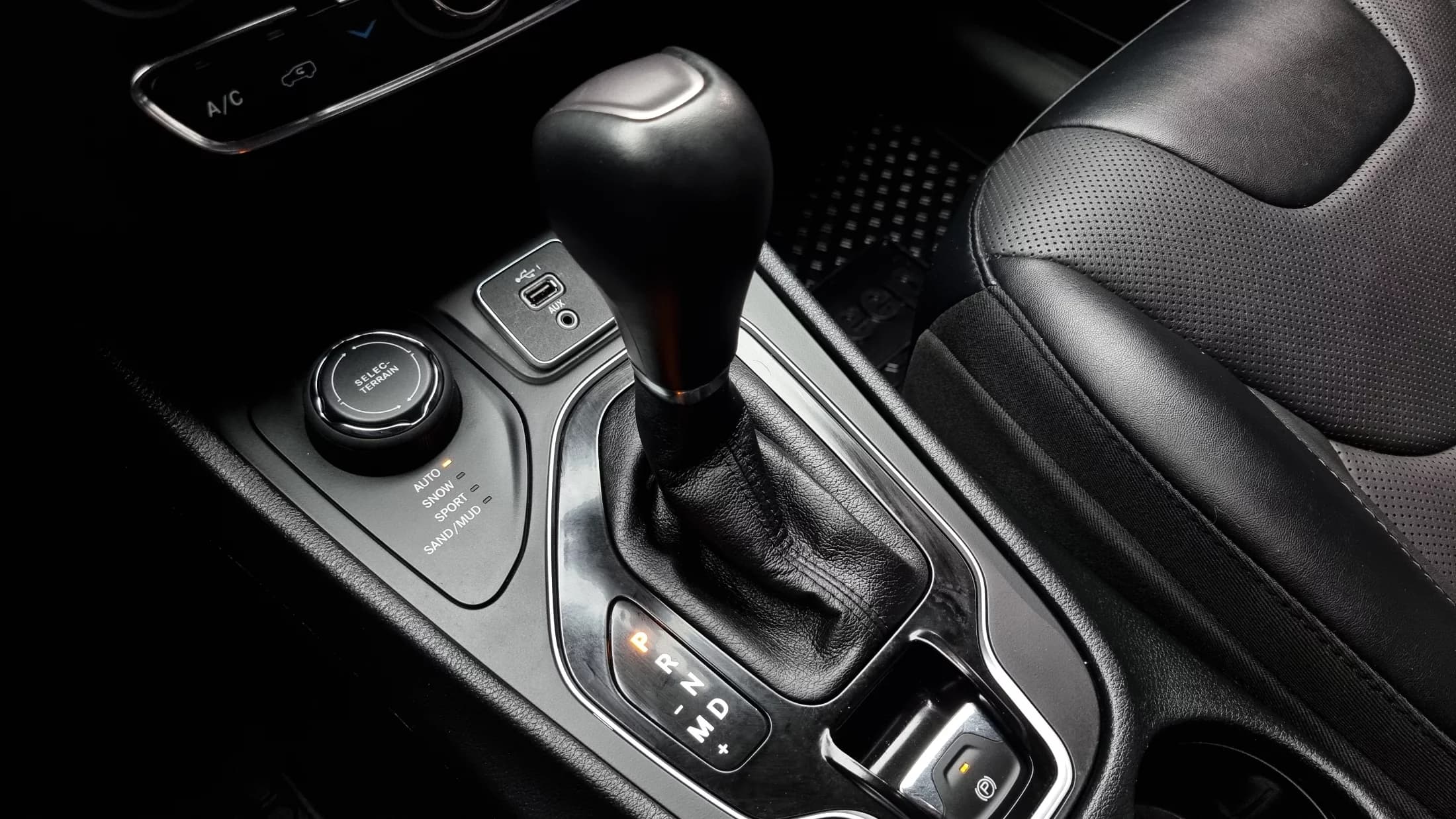 Jeep CHEROKEE 2.4 Limited AWD, 2022 г. 36412 км. — фото 9