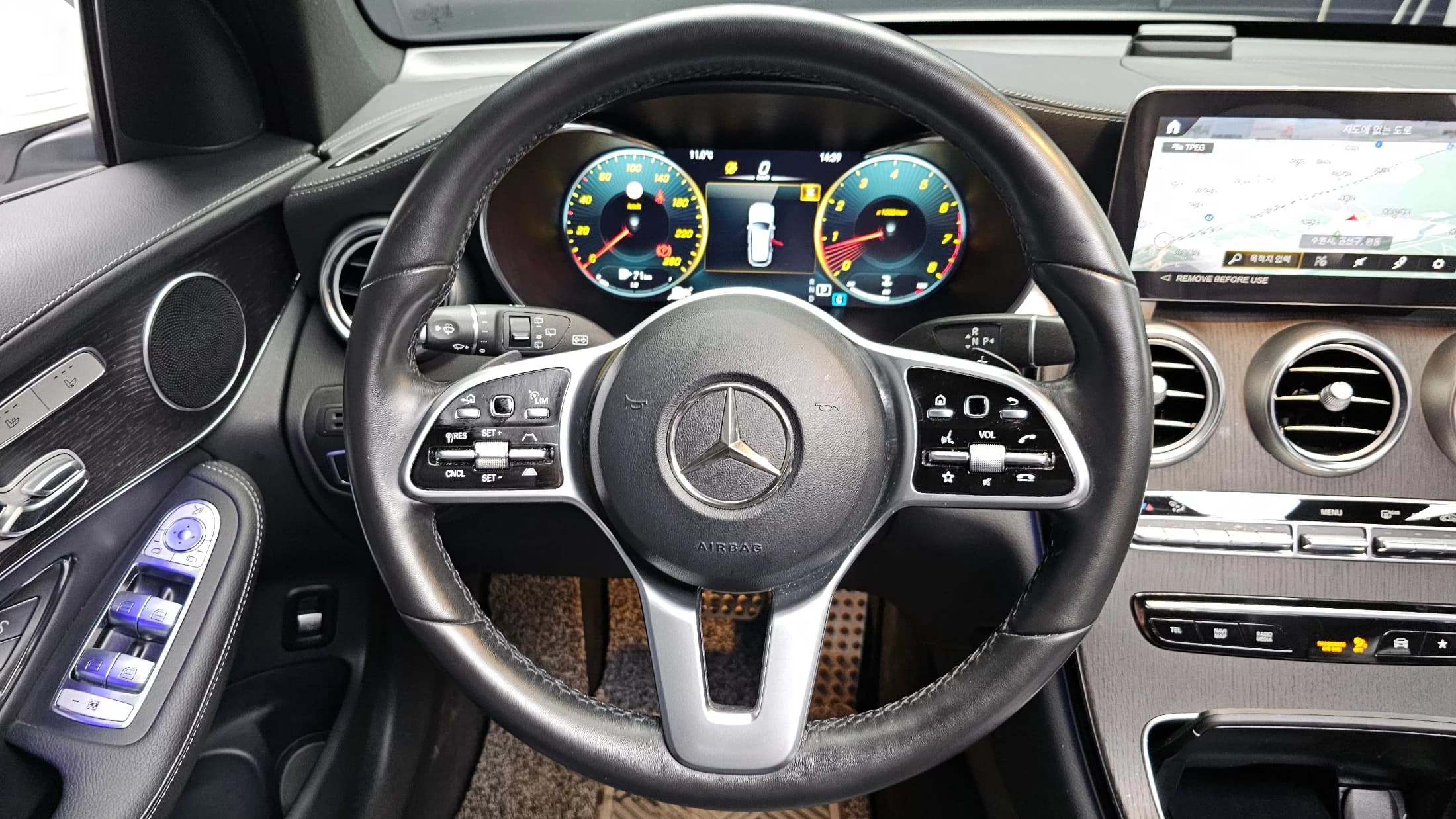 Mercedes-Benz GLC-Class GLC300 4MATIC, 2022 г. 33455 км. — фото 13