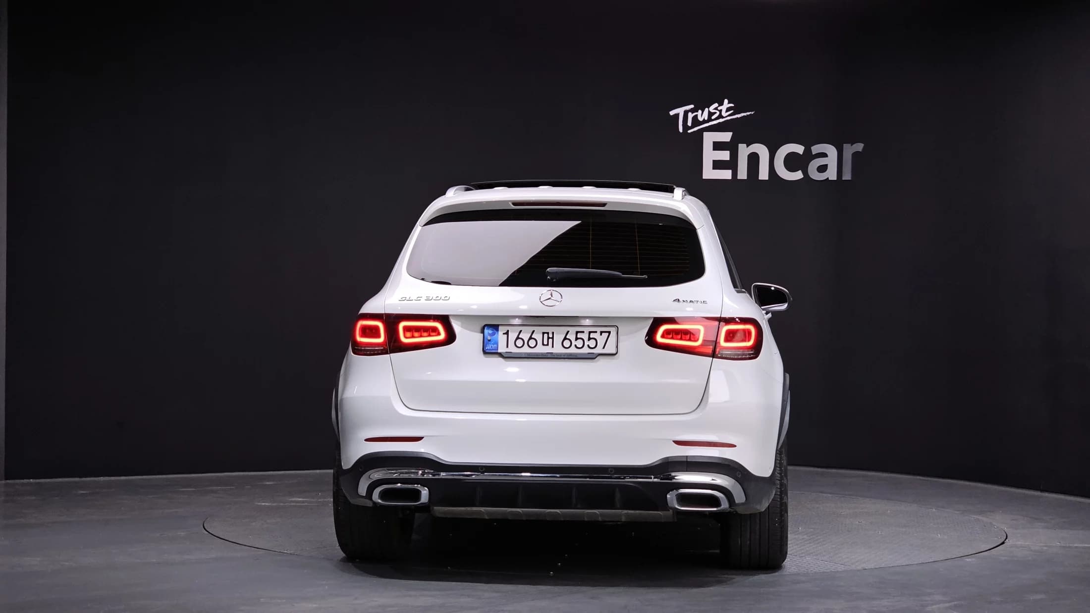 Mercedes-Benz GLC-Class GLC300 4MATIC, 2022 г. 33455 км. — фото 4