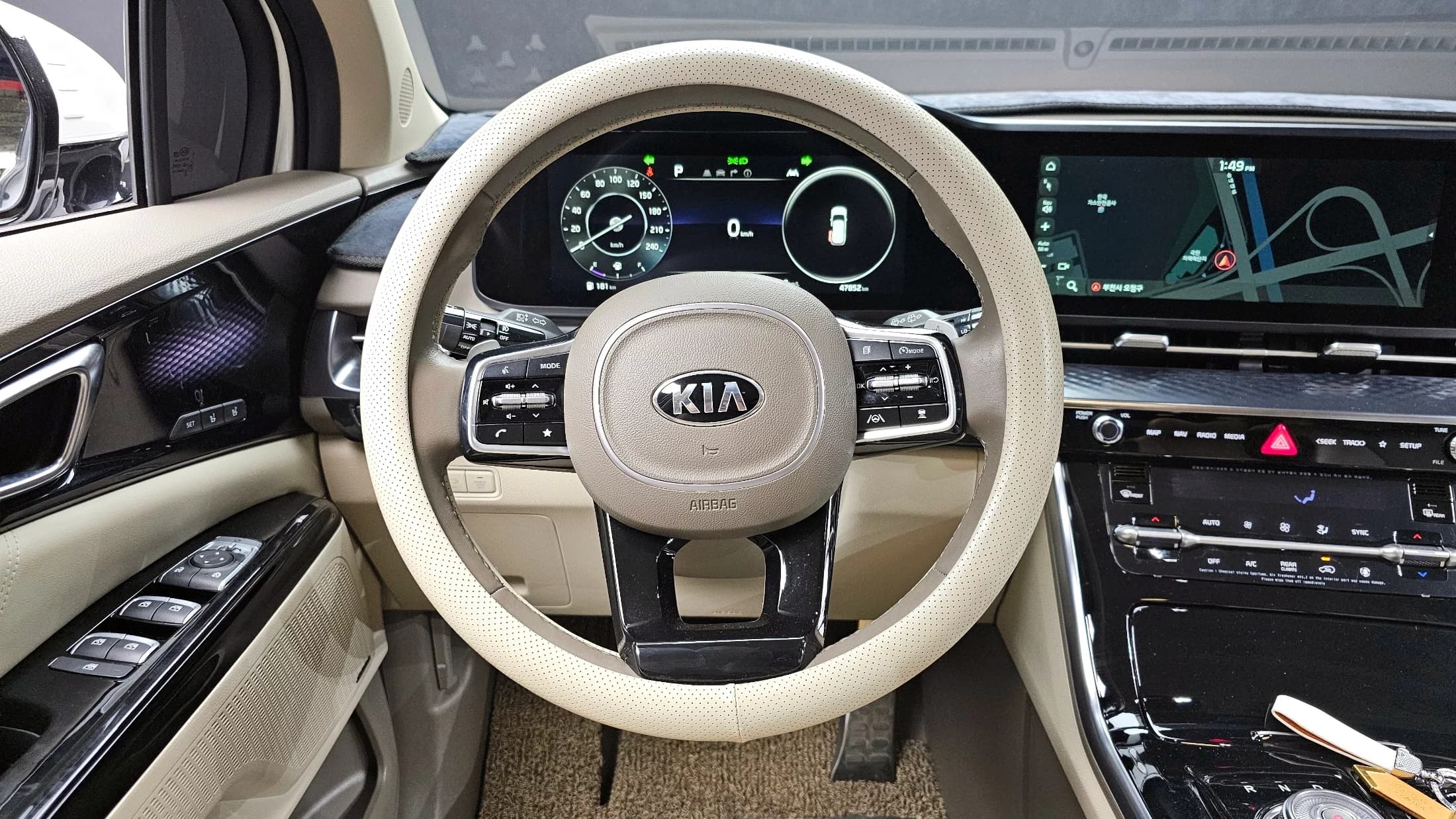 Kia Carnival Gasoline 7-Seater Hi-Limousine Signature, 2021 г. 47916 км. — фото 13
