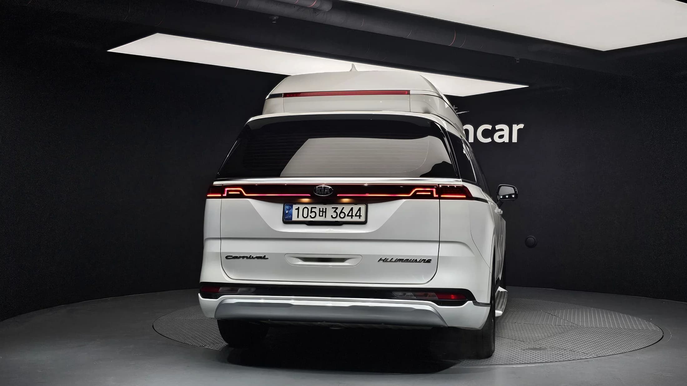 Kia Carnival Gasoline 7-Seater Hi-Limousine Signature, 2021 г. 47916 км. — фото 4