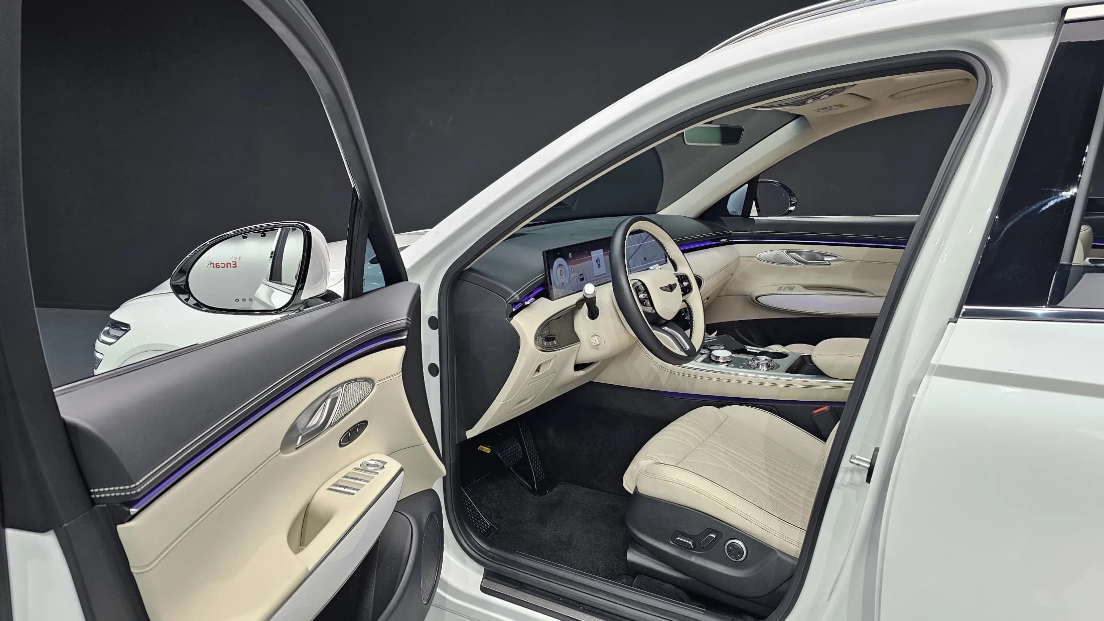 Genesis GV70 2.5T Gasoline AWD, 2025 г. 21874 км. — фото 11