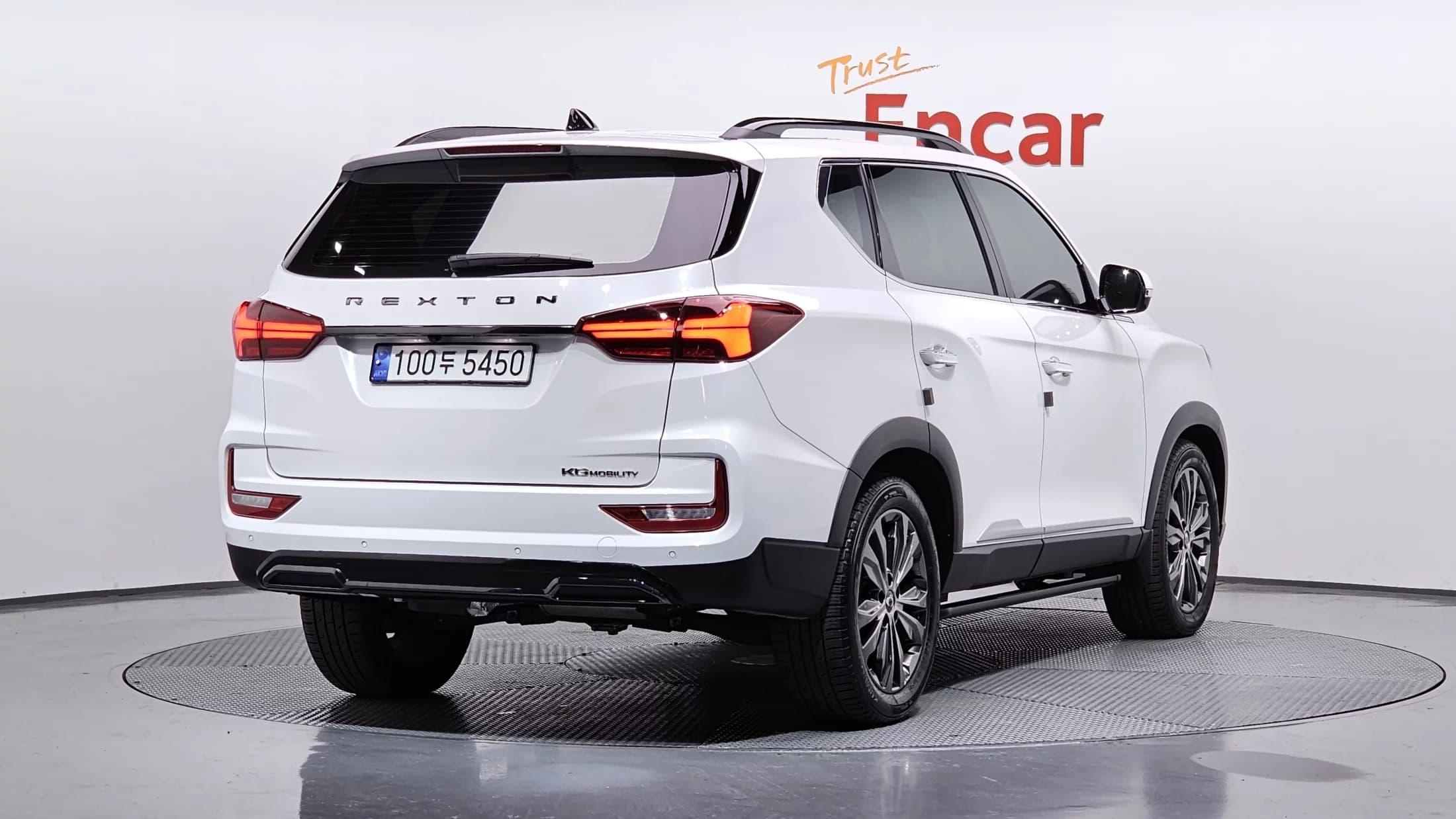 SsangYong Rexton Disel 2.2 4WD The Black, 2024 г. 43392 км. — фото 2