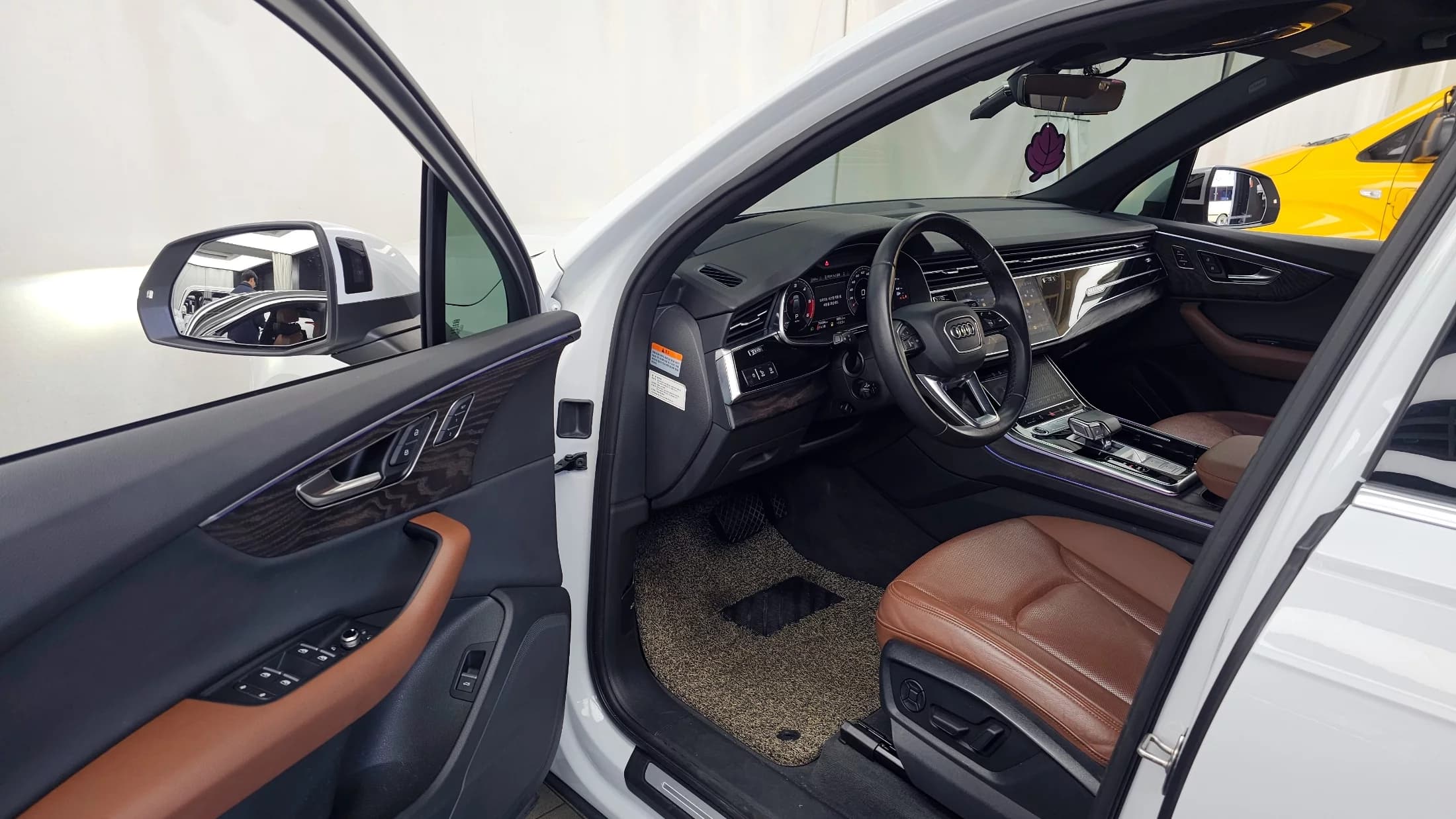 Audi Q7 45 TDI Quattro Premium, 2021 г. 78562 км. — фото 10