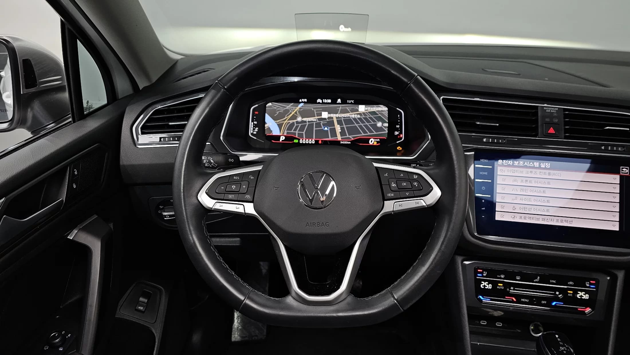 Volkswagen TIGUAN 2.0 TSI Prestige, 2023 г. 34078 км. — фото 13