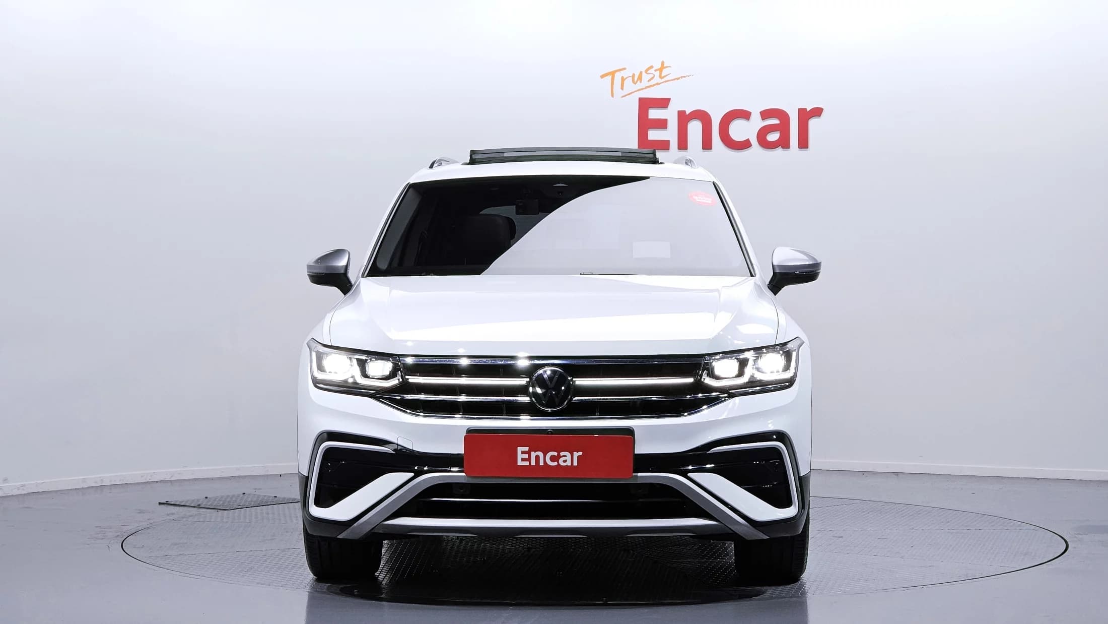 Volkswagen TIGUAN 2.0 TSI Prestige, 2023 г. 34078 км. — фото 3