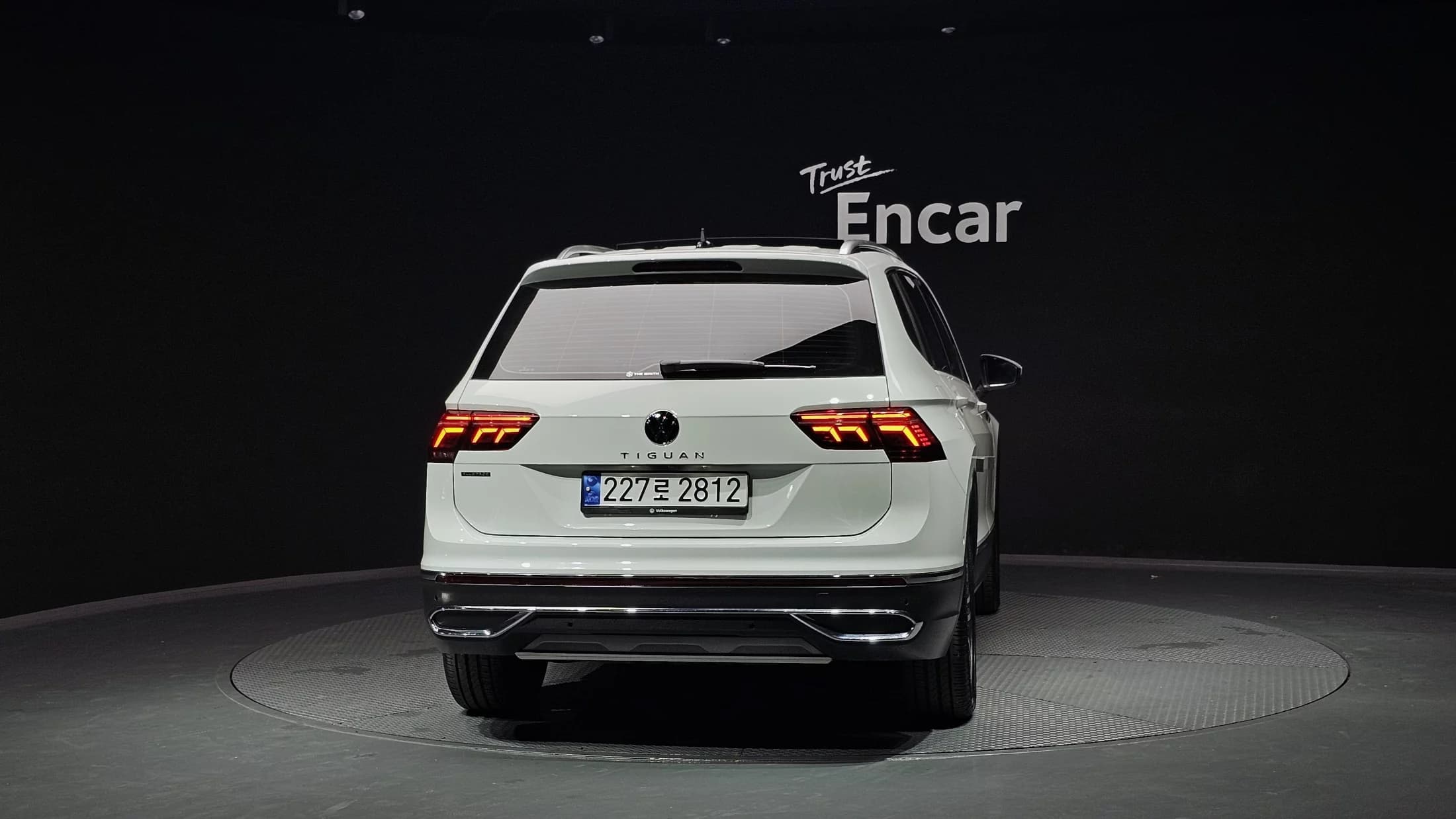 Volkswagen TIGUAN 2.0 TSI Prestige, 2023 г. 18911 км. — фото 4