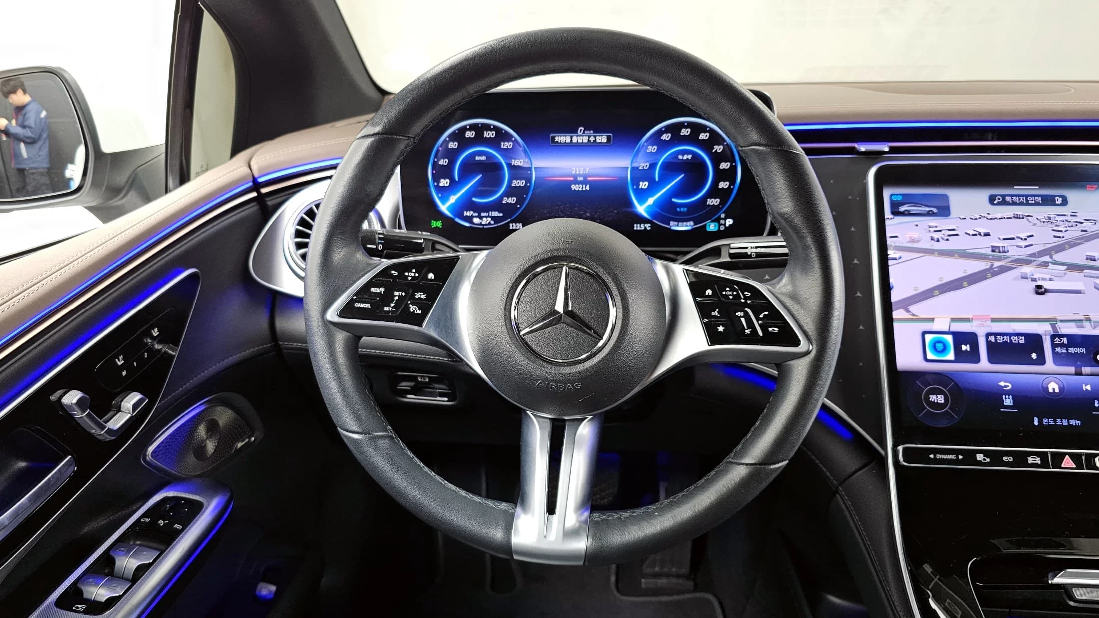 Mercedes-Benz EQE EQE350+, электромобиль, 2022 г. 90339 км. — фото 13