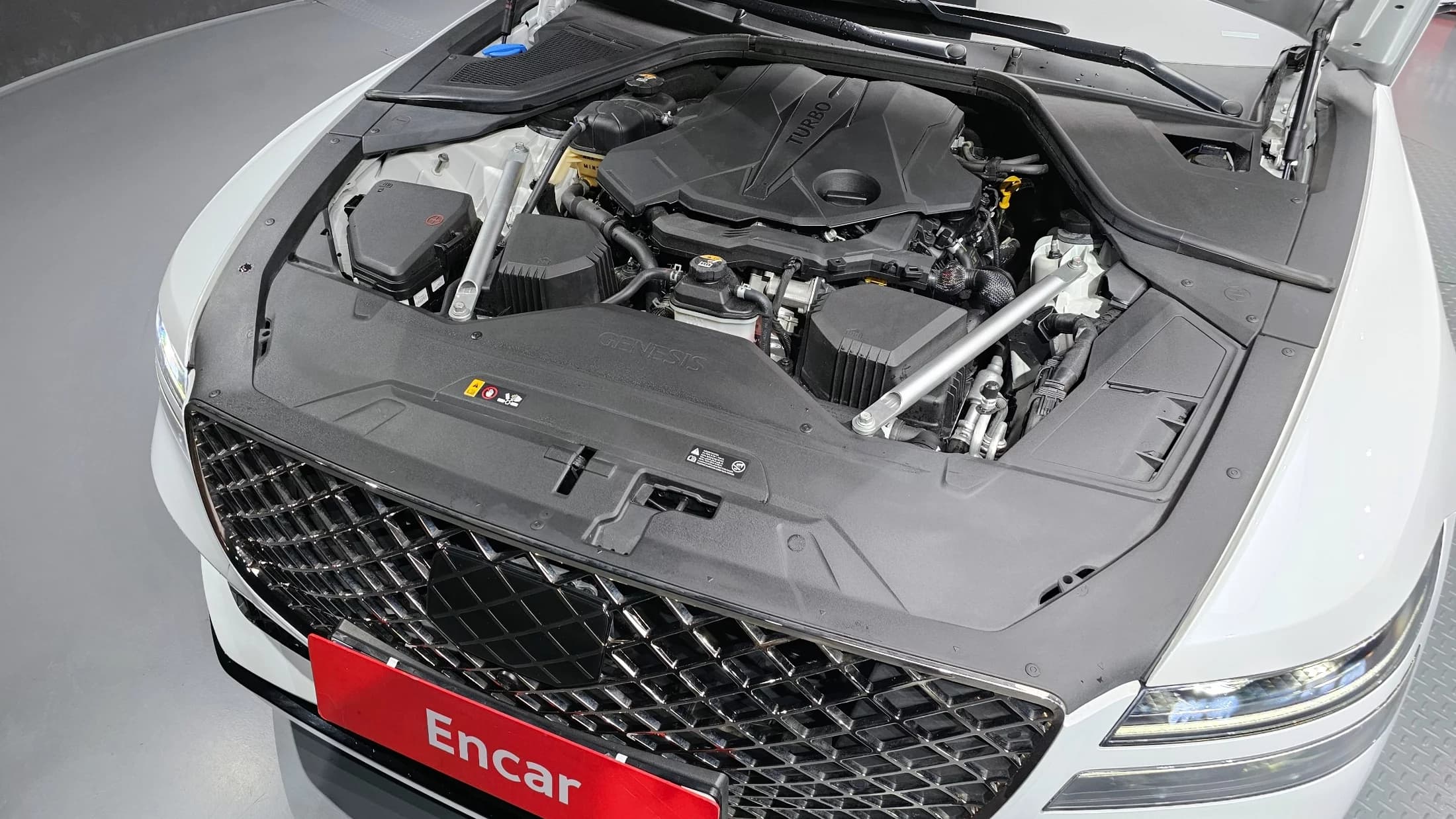 Genesis G80 Gasoline 3.5 Turbo AWD, 2023 г. 32205 км. — фото 6
