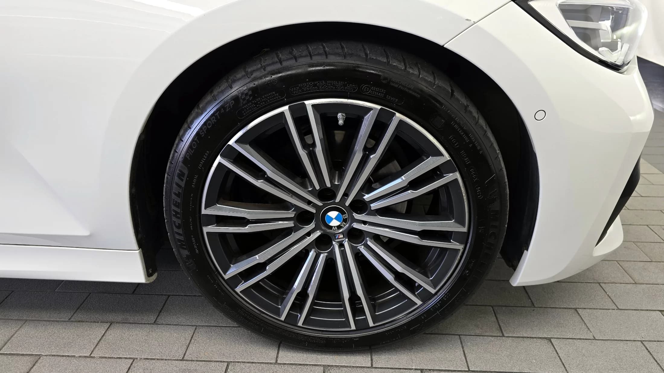 BMW 3-Series 320i M Sport, 2022 г. 58417 км. — фото 5