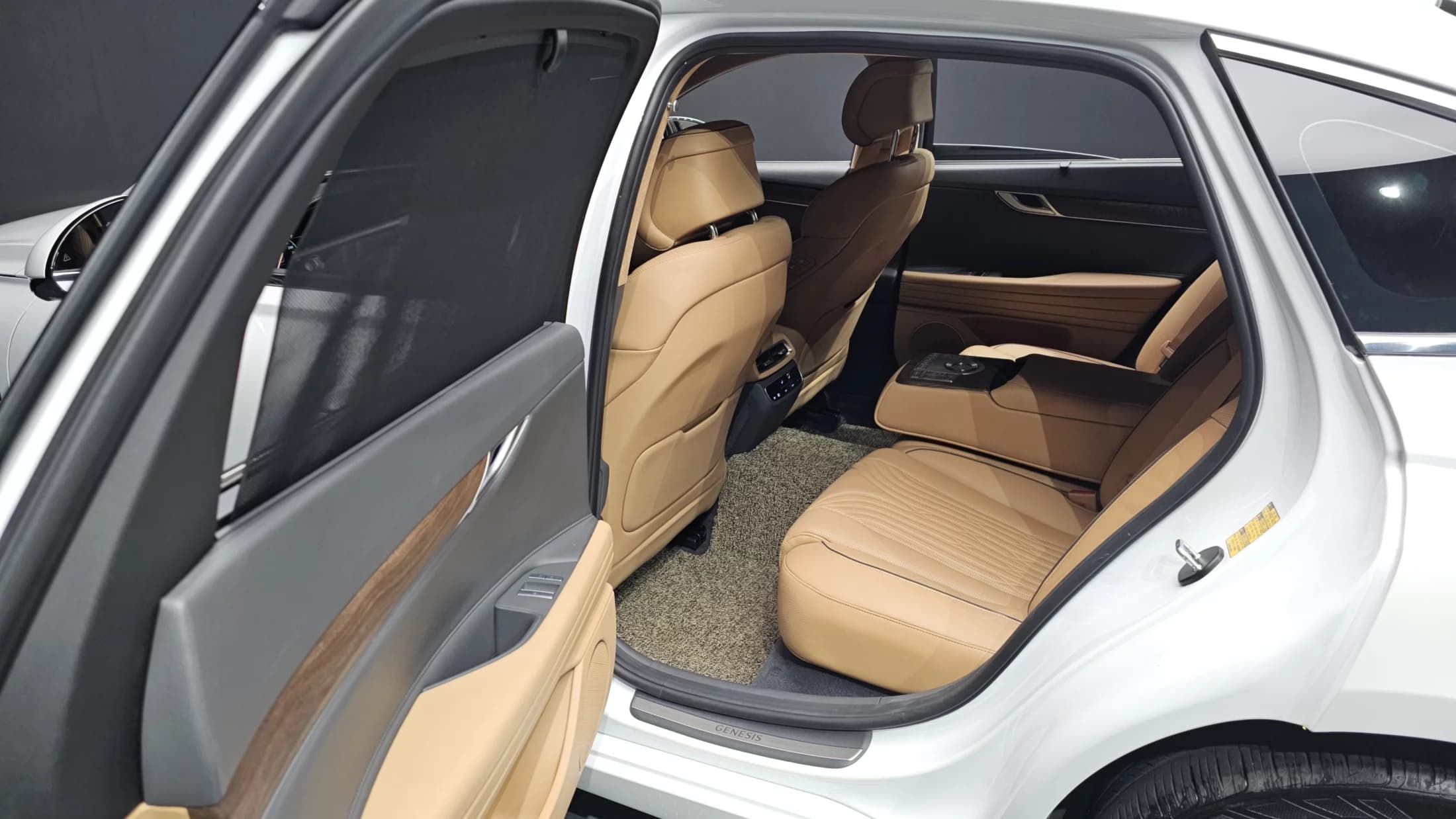 Genesis G80 Gasoline 3.5 Turbo AWD, 2021 г. 58129 км. — фото 13