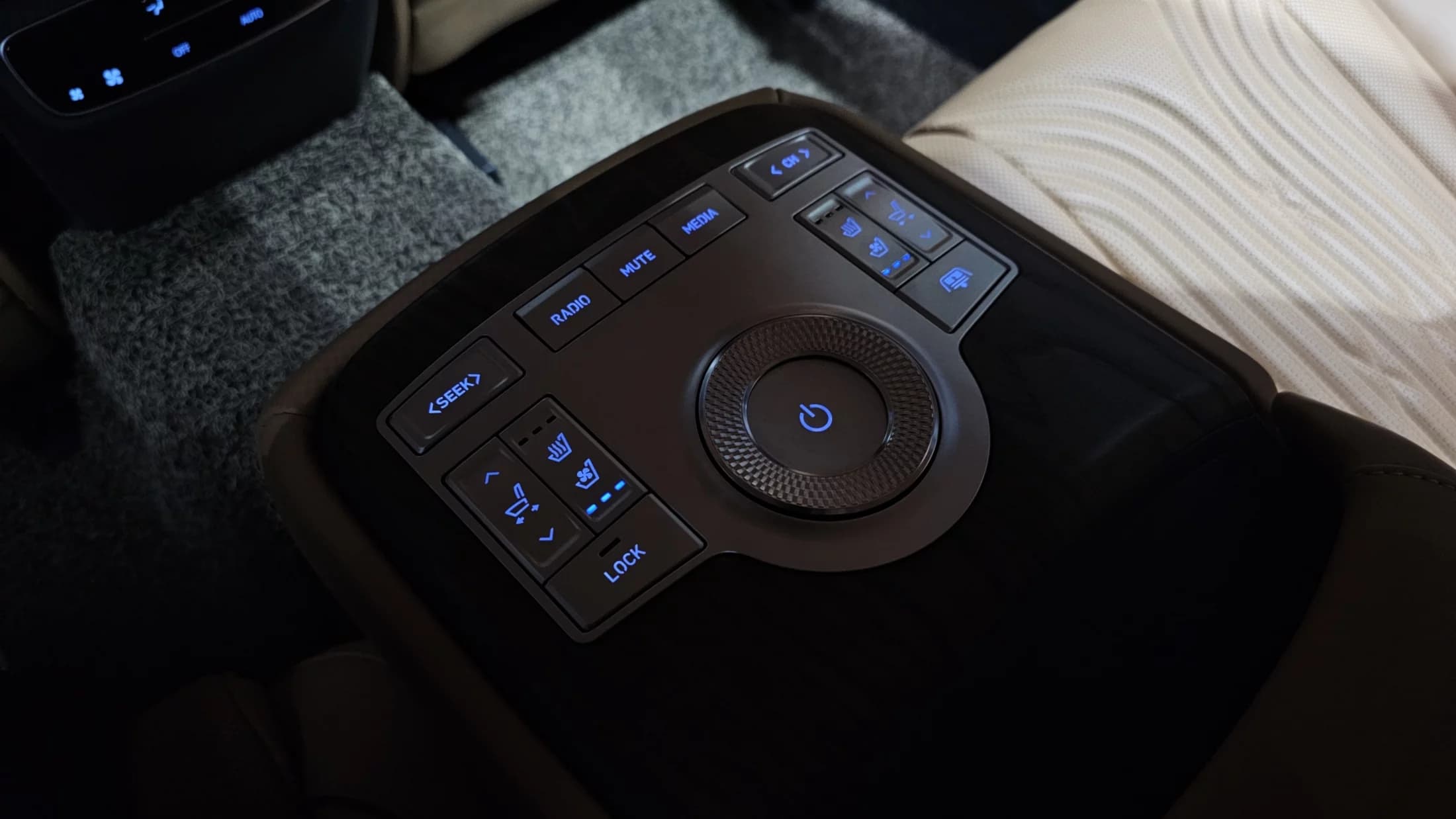 Genesis G80 Gasoline 3.5 Turbo AWD, 2021 г. 58129 км. — фото 20