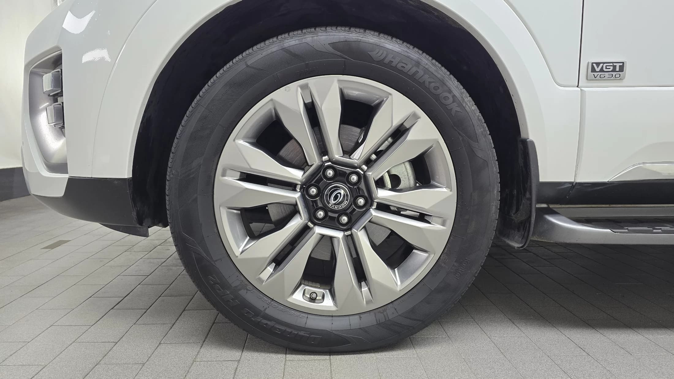 Kia Mohave Diesel 3.0 4WD 5-Seater Masters, 2021 г. 37972 км. — фото 5