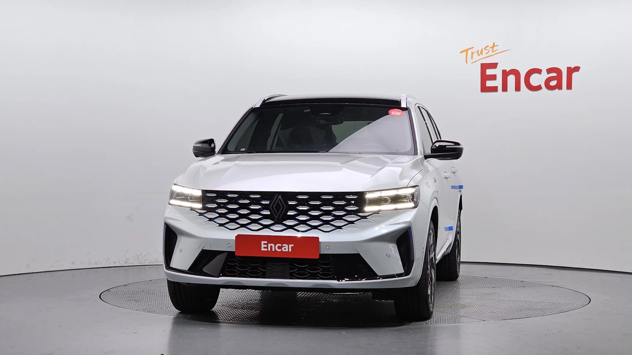 Renault Grand Koleos 1.5 E-TECH Esprit Alphine 2WD, гибрид, 2025 г. — фото 3