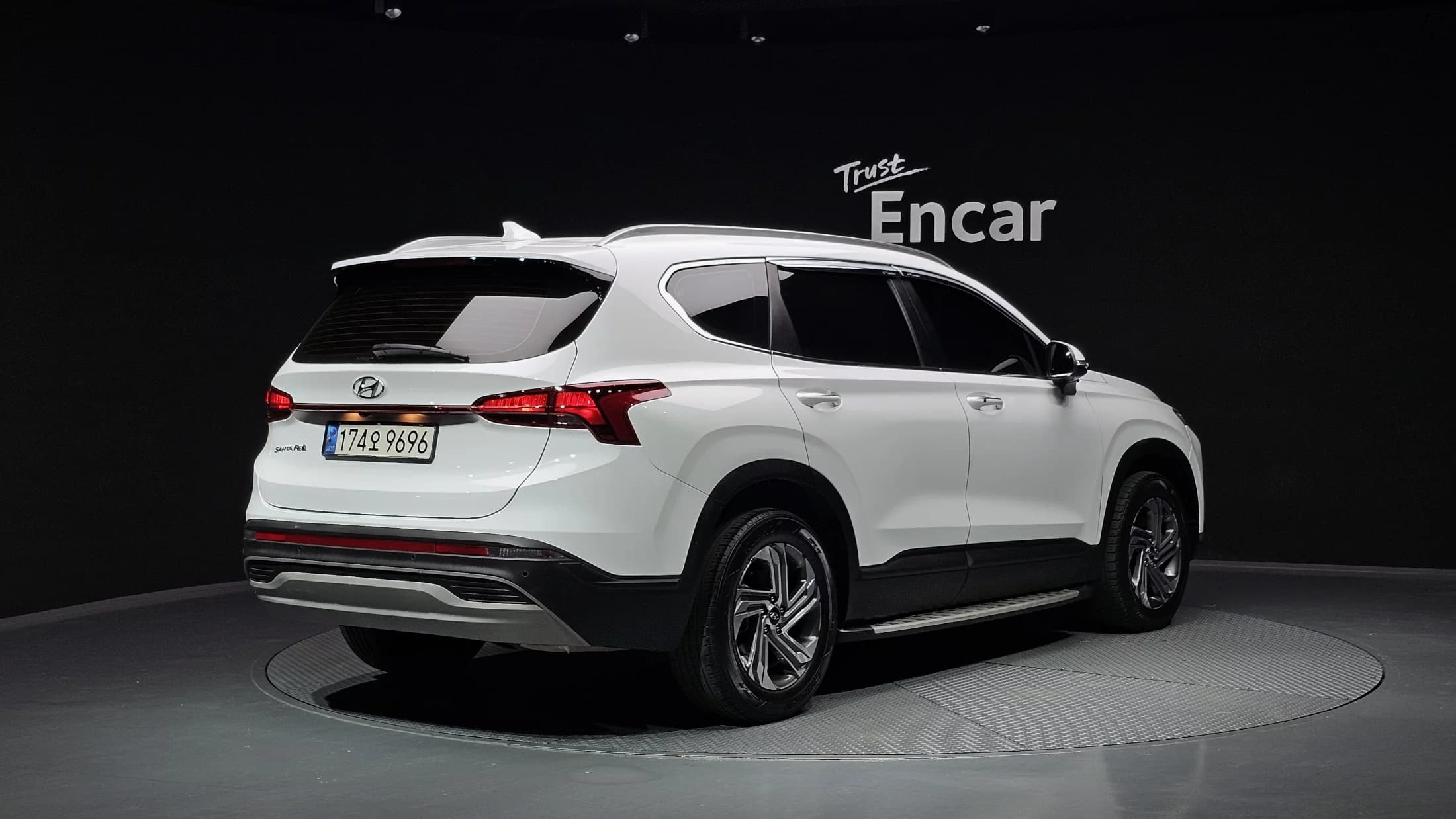 Hyundai Santa Fe Diesel 2.2 2WD Prestige, 2021 г. 75467 км. — фото 2