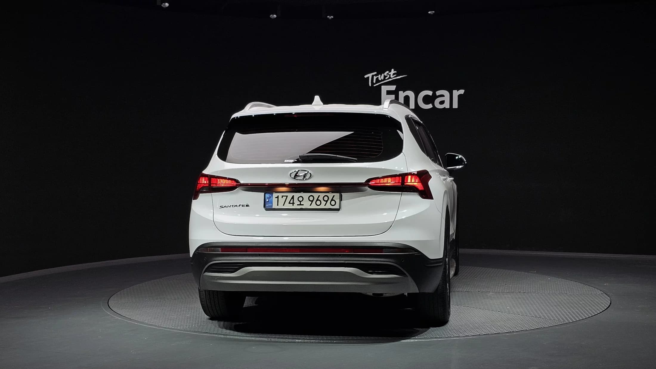 Hyundai Santa Fe Diesel 2.2 2WD Prestige, 2021 г. 75467 км. — фото 4