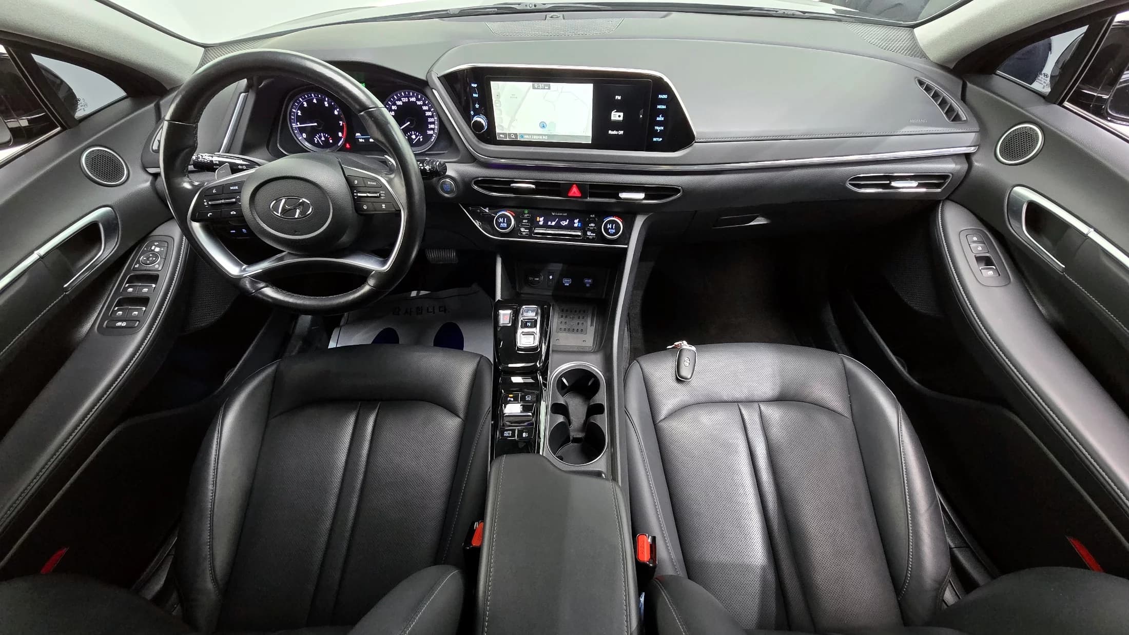 Hyundai Sonata 2.0 Premium Plus, 2021 г. 68800 км. — фото 13