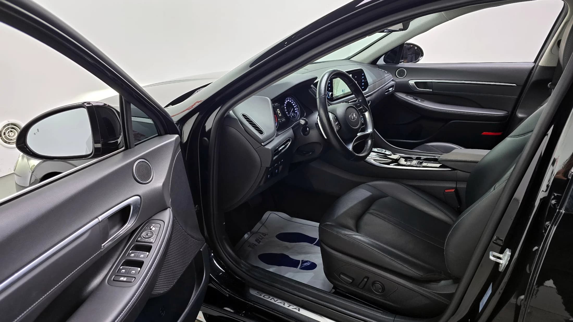 Hyundai Sonata 2.0 Premium Plus, 2021 г. 68800 км. — фото 19