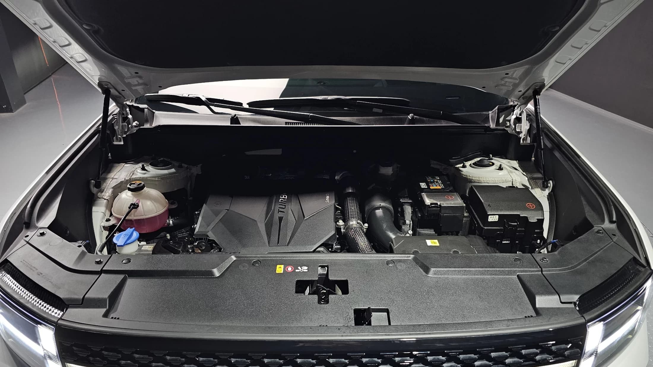 Hyundai Santa Fe Gasoline 2.5T 4WD Calligraphy, 2023 г. 25195 км. — фото 6