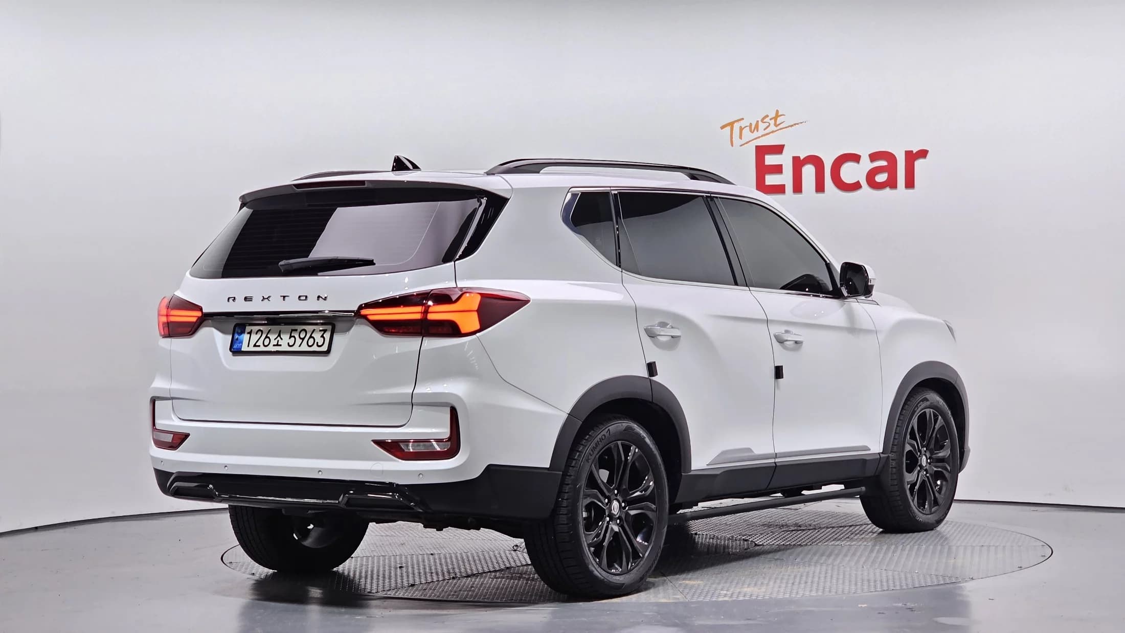 SsangYong Rexton Diesel 2.2 4WD The Black, 2021 г. 44974 км. — фото 2