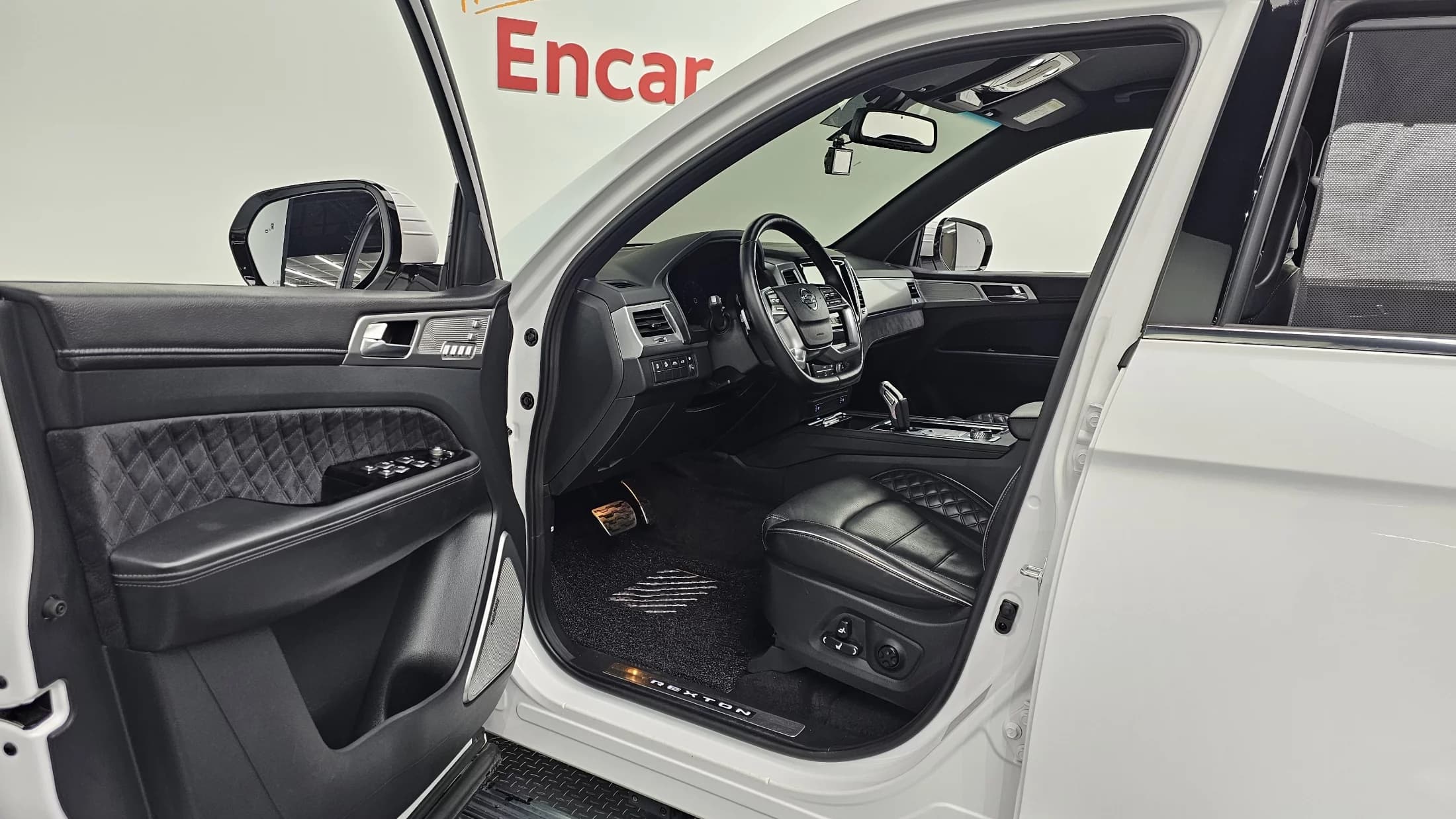 SsangYong Rexton Diesel 2.2 4WD The Black, 2021 г. 44974 км. — фото 10