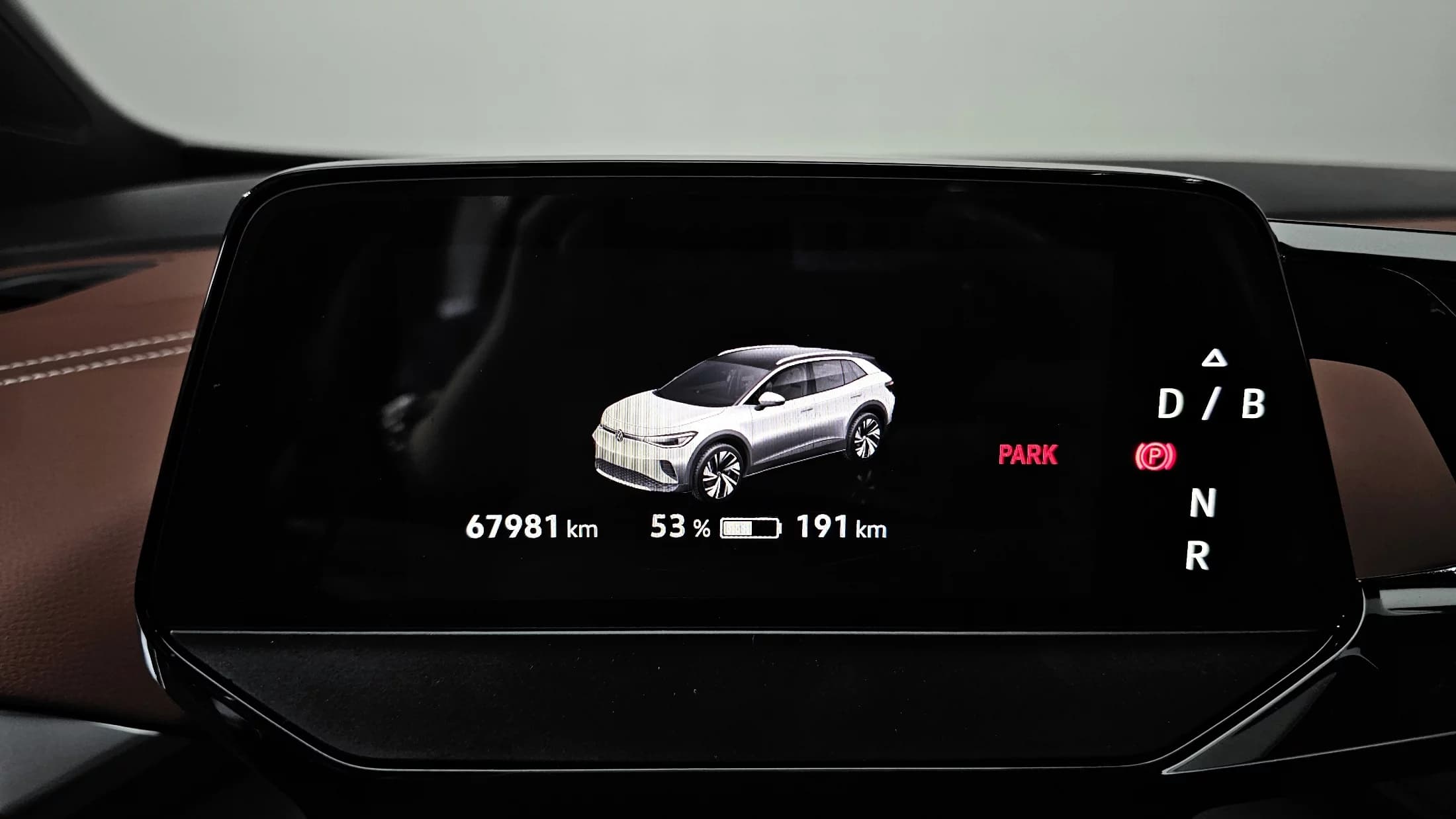 Volkswagen ID.4 Pro, электромобиль, 2022 г. 68052 км. — фото 8