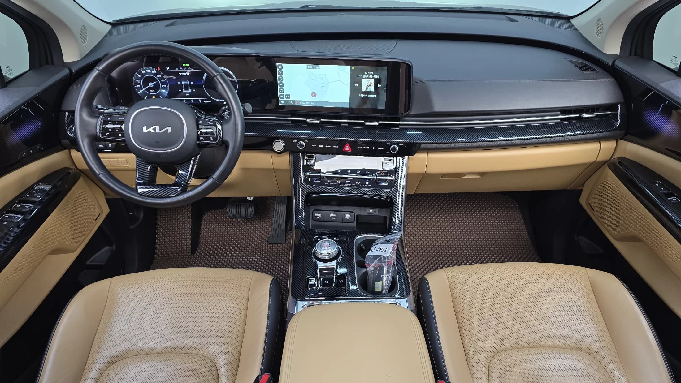 Kia Carnival 9-Seater Signature, 2022 г. 131685 км. — фото 7