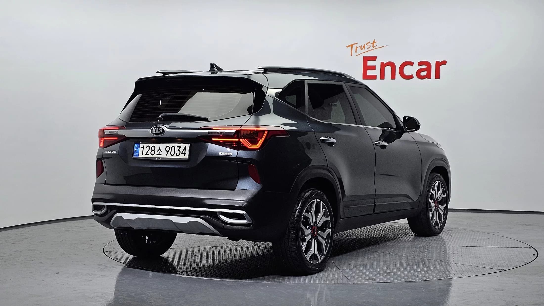 Kia Seltos Gasoline 1.6 Turbo 2WD Signature, 2021 г. 59901 км. — фото 2