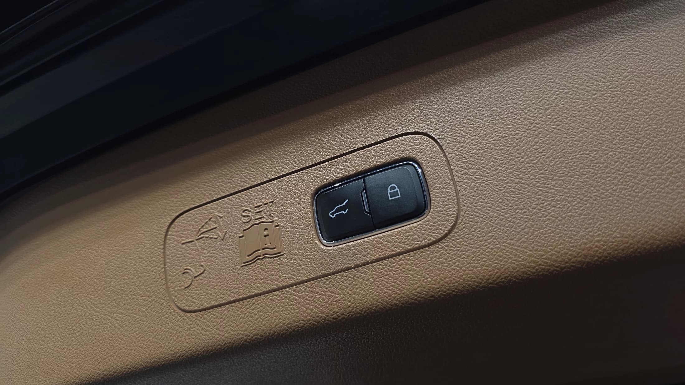 Lincoln AVIATOR 3.0 Black Label AWD, 2022 г. 48583 км. — фото 20
