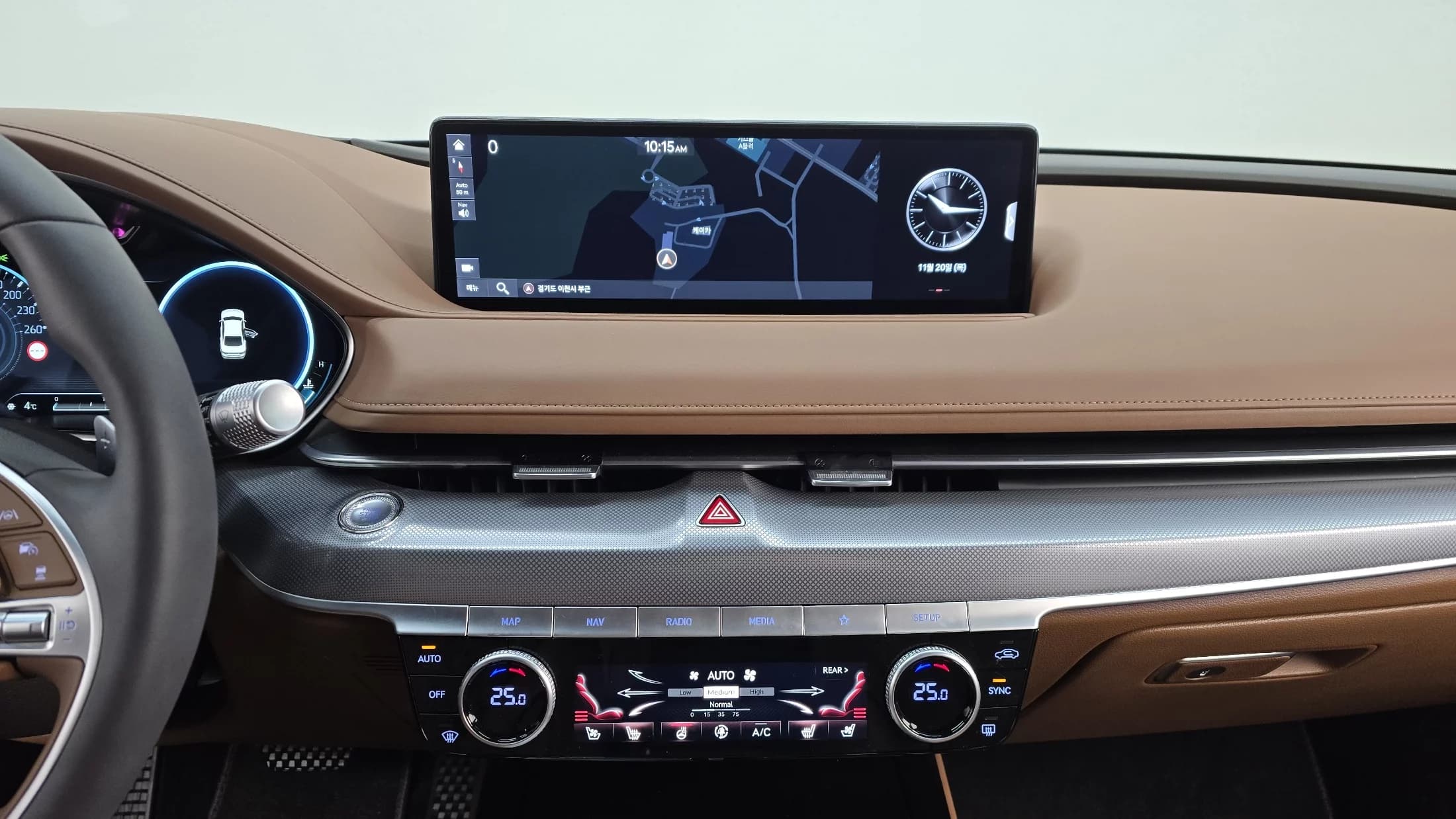 Genesis G80 Gasoline 2.5 Turbo AWD, 2023 г. 11041 км. — фото 14