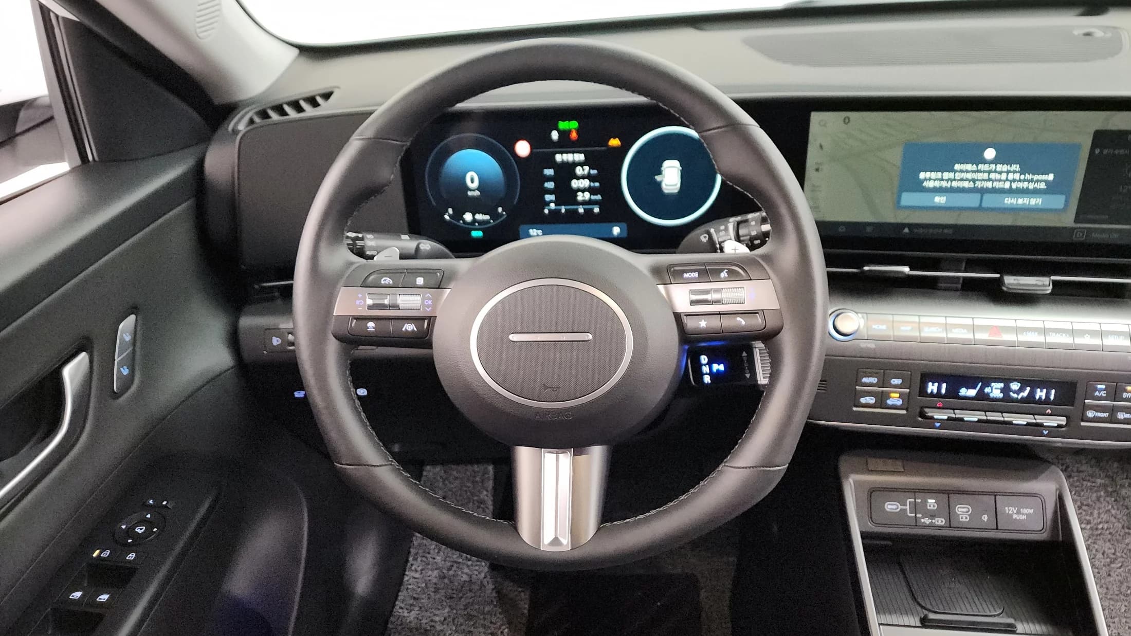 Hyundai Kona Gasoline 1.6 Turbo 2WD Inspiration, 2023 г. 14638 км. — фото 13