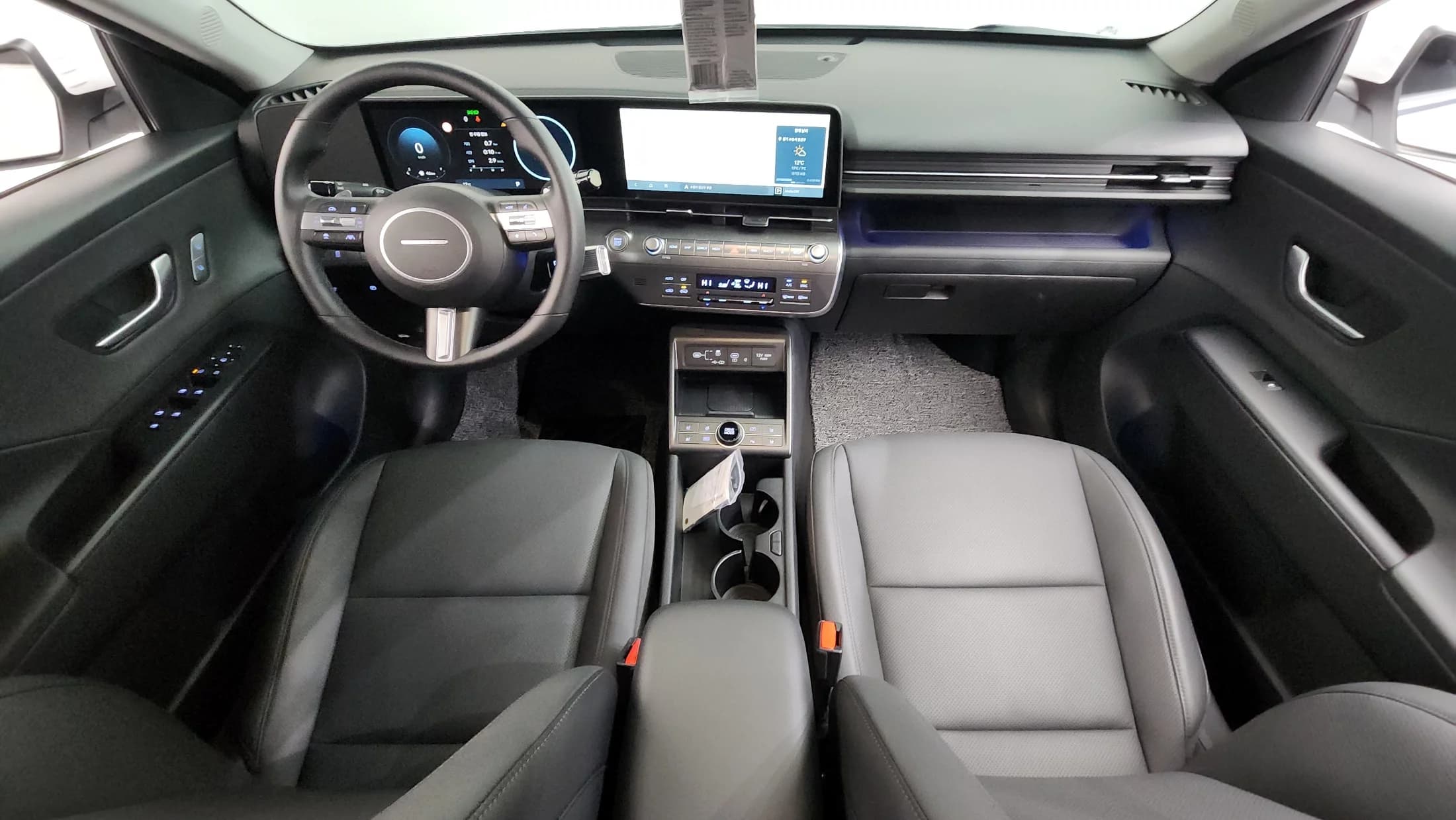 Hyundai Kona Gasoline 1.6 Turbo 2WD Inspiration, 2023 г. 14638 км. — фото 7